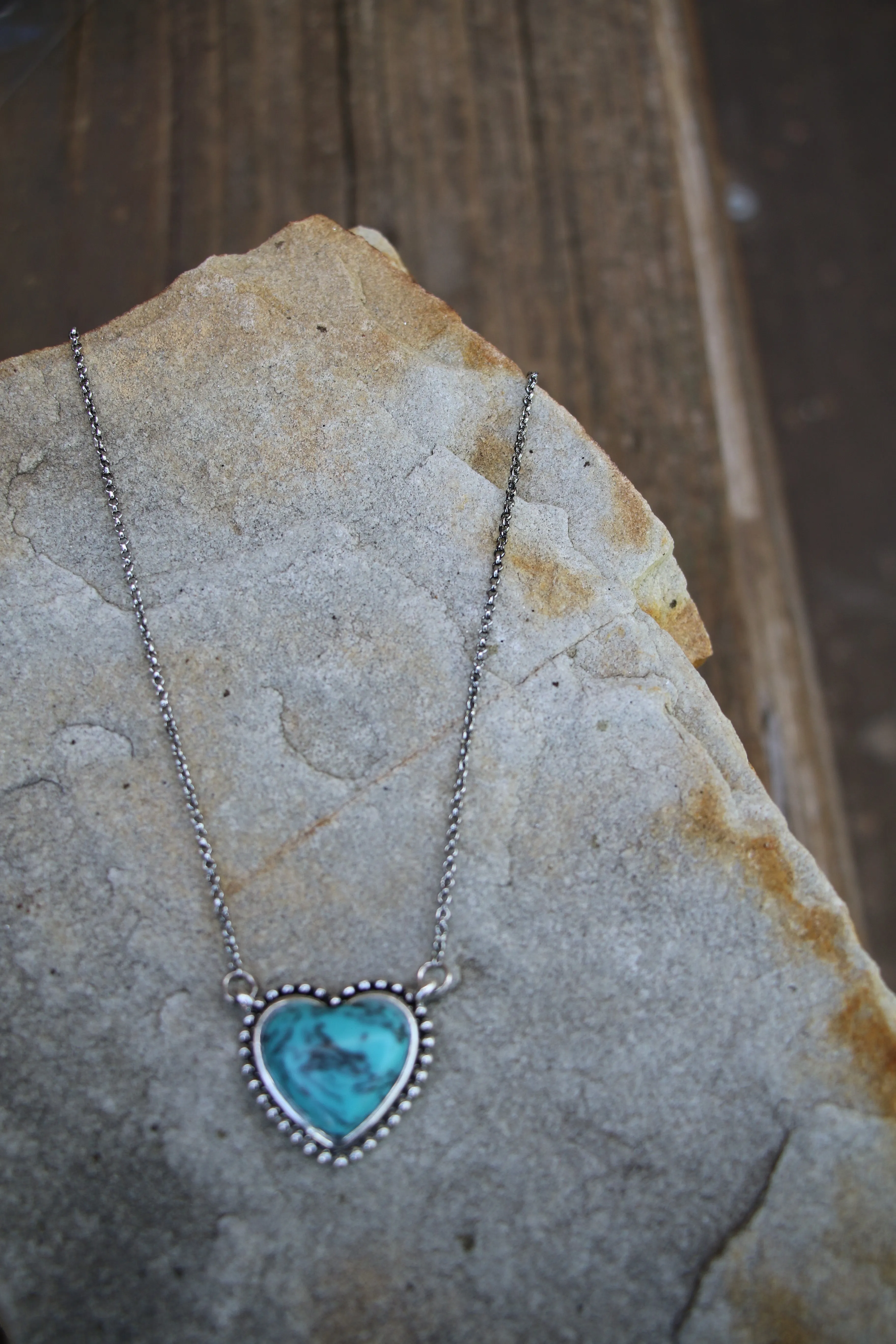 0417 HEART CHARM NECKLACE