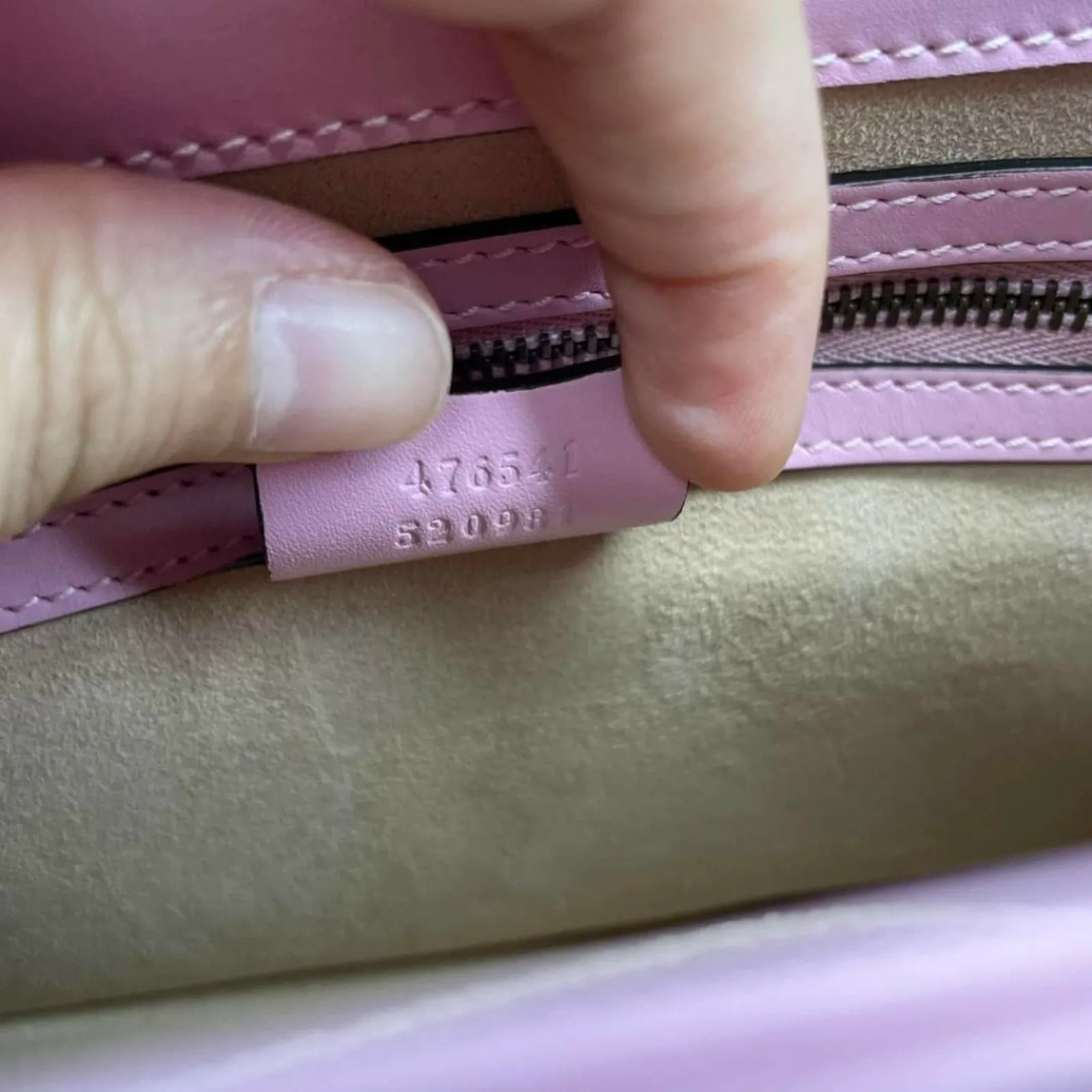 100%  Authentic GUCCI Queen Margaret Multicolor Leather Satchel