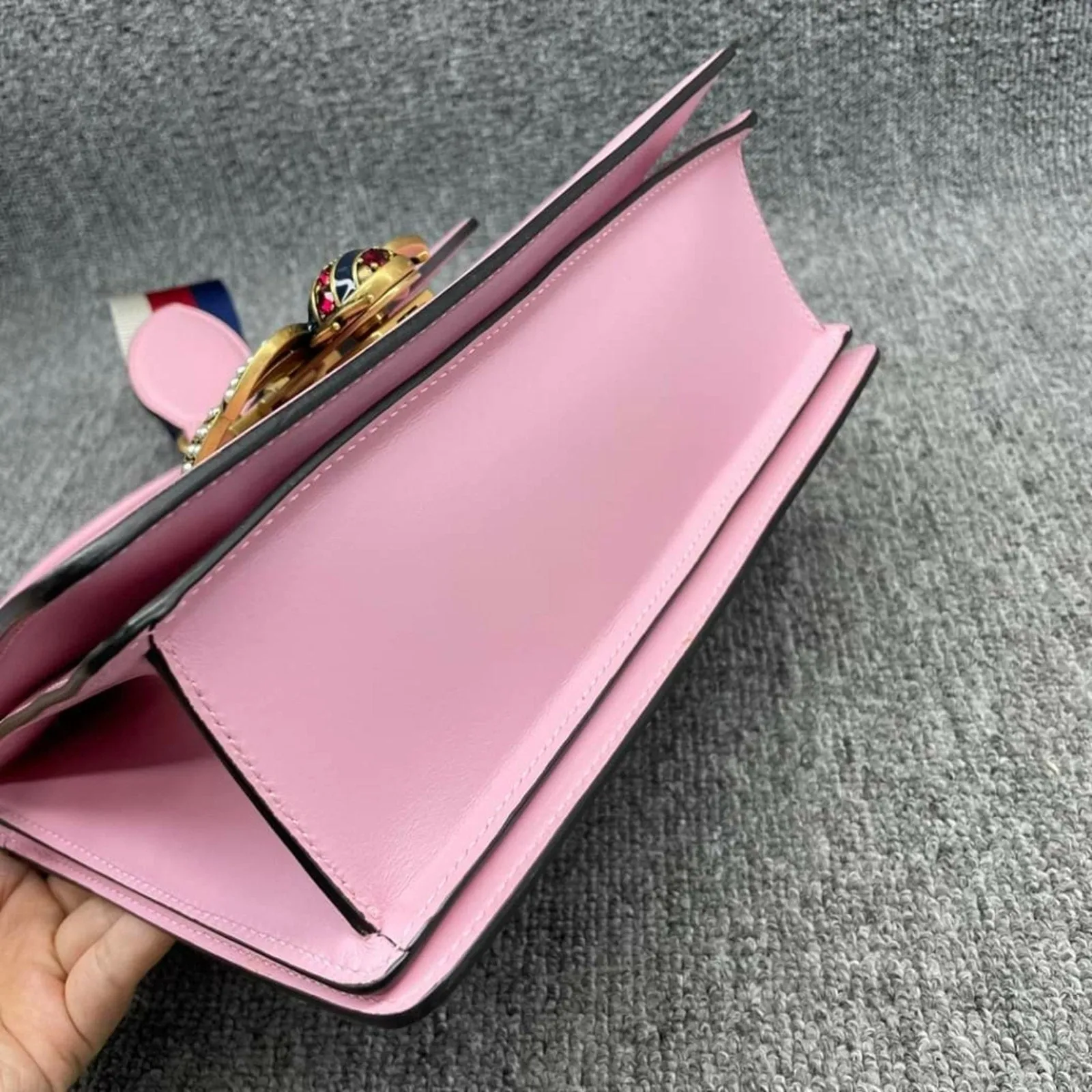 100%  Authentic GUCCI Queen Margaret Multicolor Leather Satchel