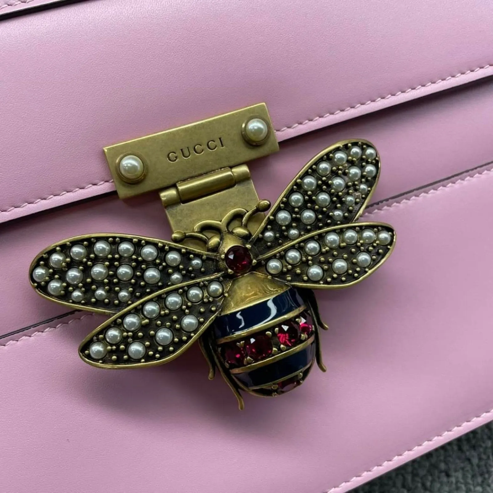100%  Authentic GUCCI Queen Margaret Multicolor Leather Satchel