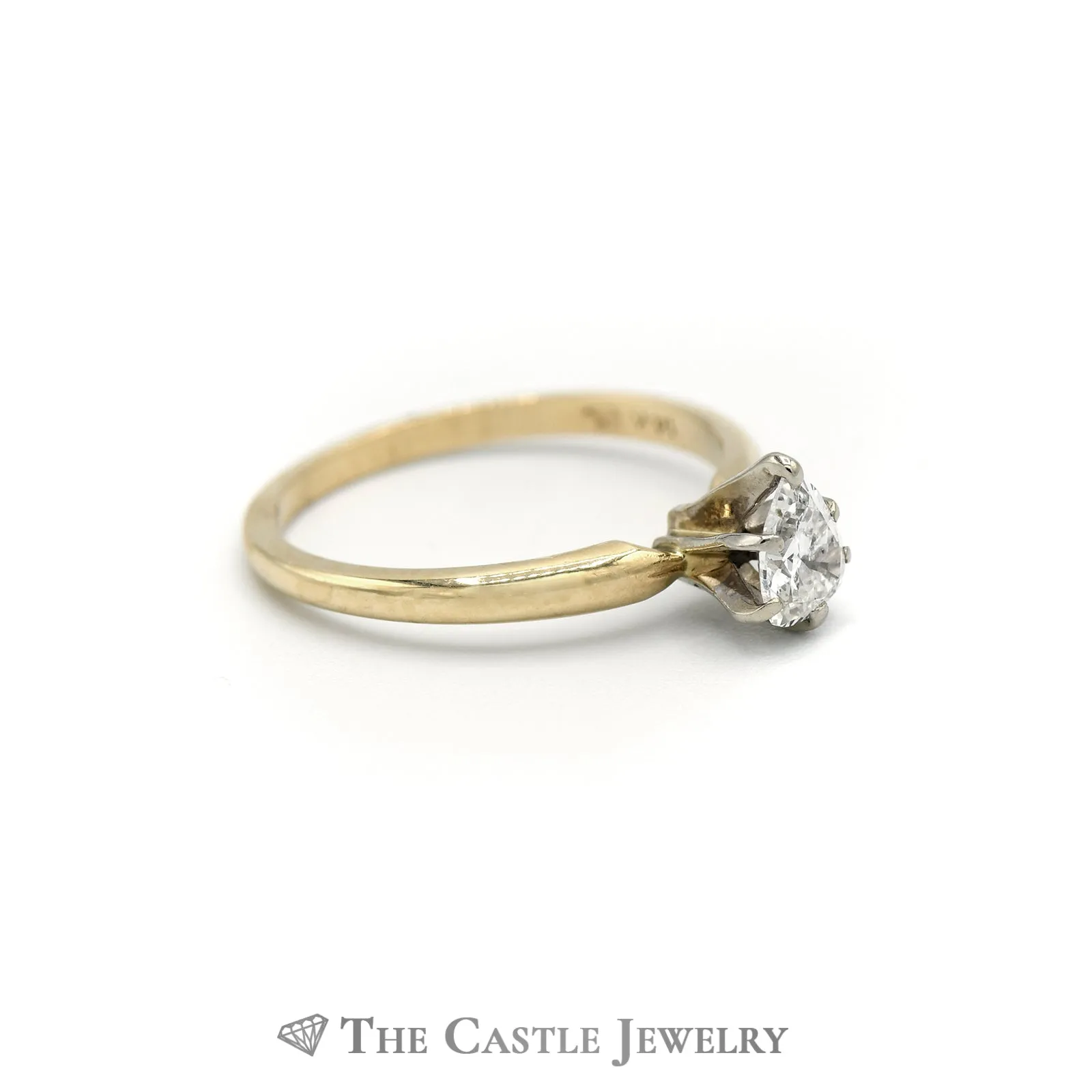 1/2cttw Pear Cut Diamond Solitaire Engagement Ring in 14K Yellow Gold