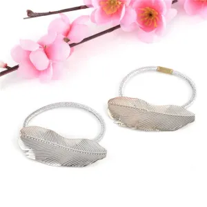 2 pcs Leaves Pendant Hair Clips