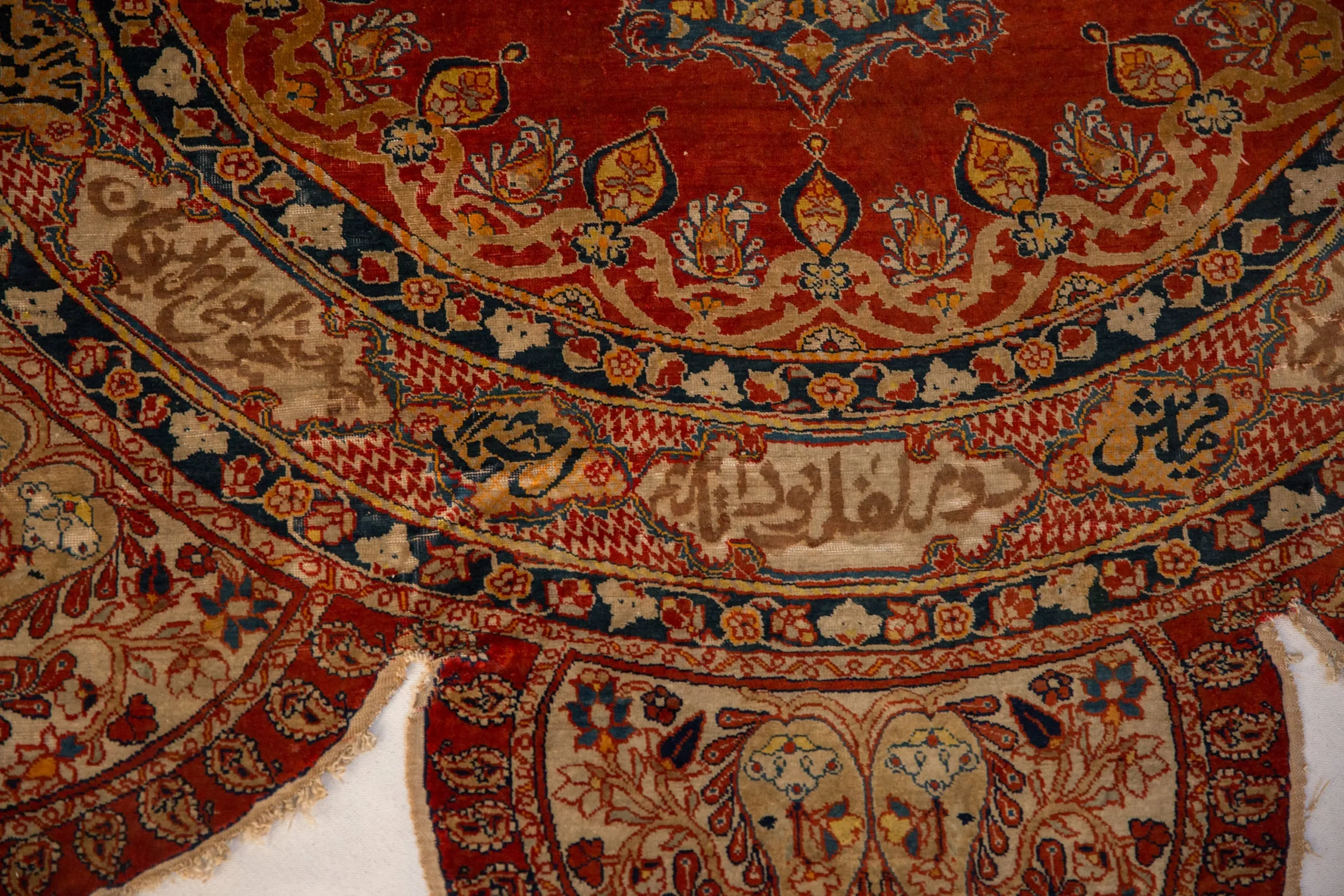 5x5 Antique Silk Tabriz Round Rug