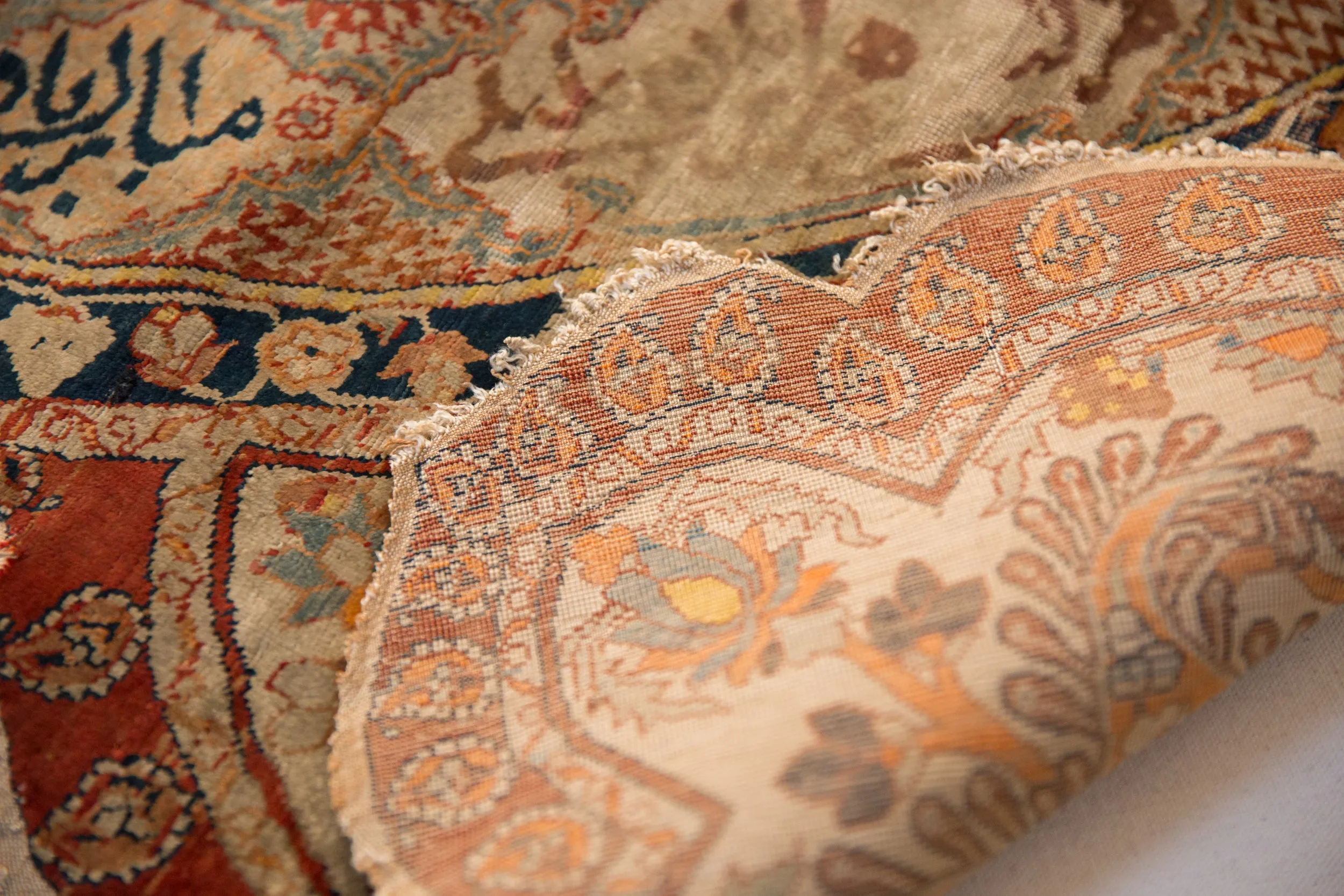 5x5 Antique Silk Tabriz Round Rug