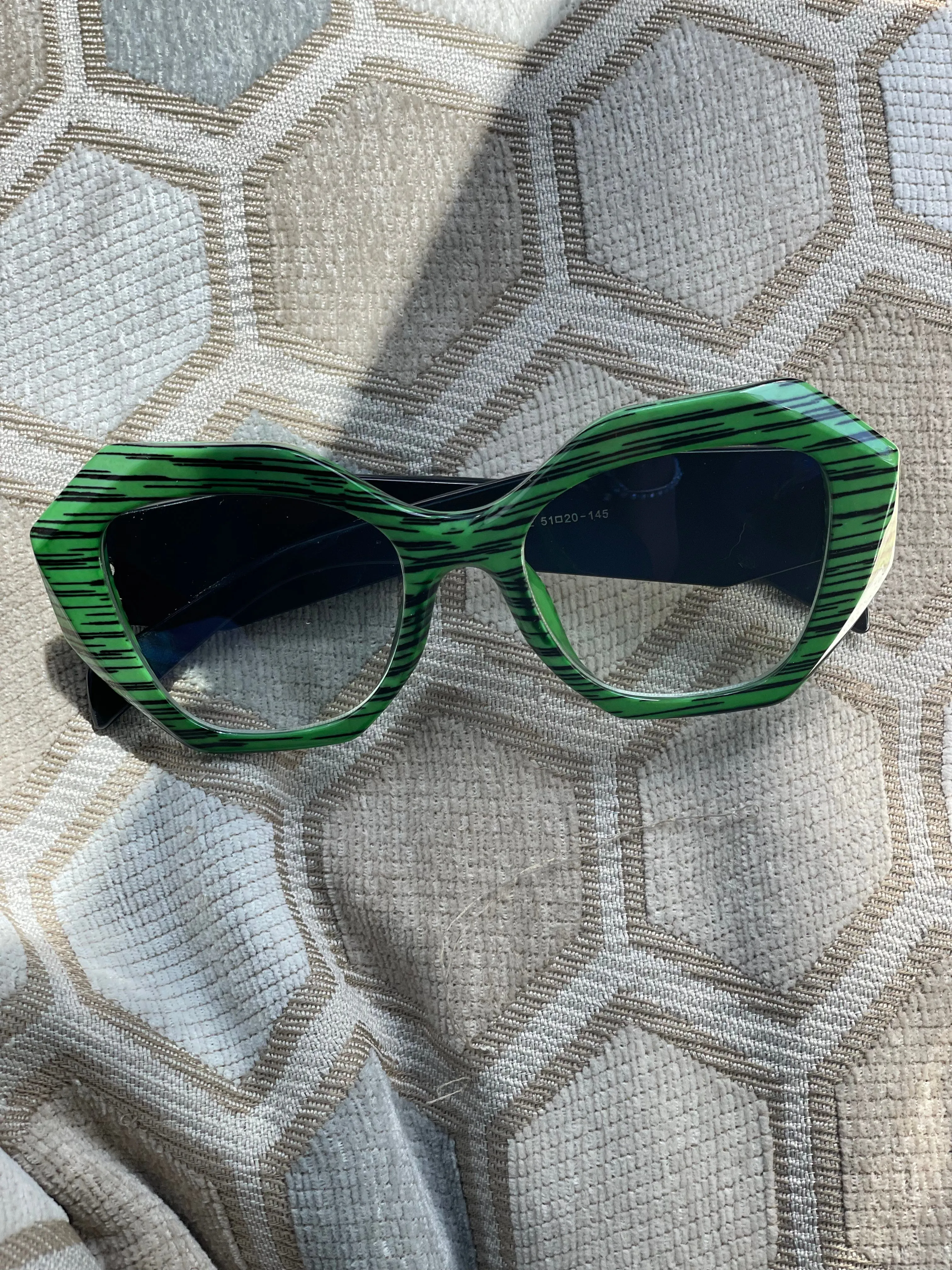 A Babe Fashion Clear Glasses