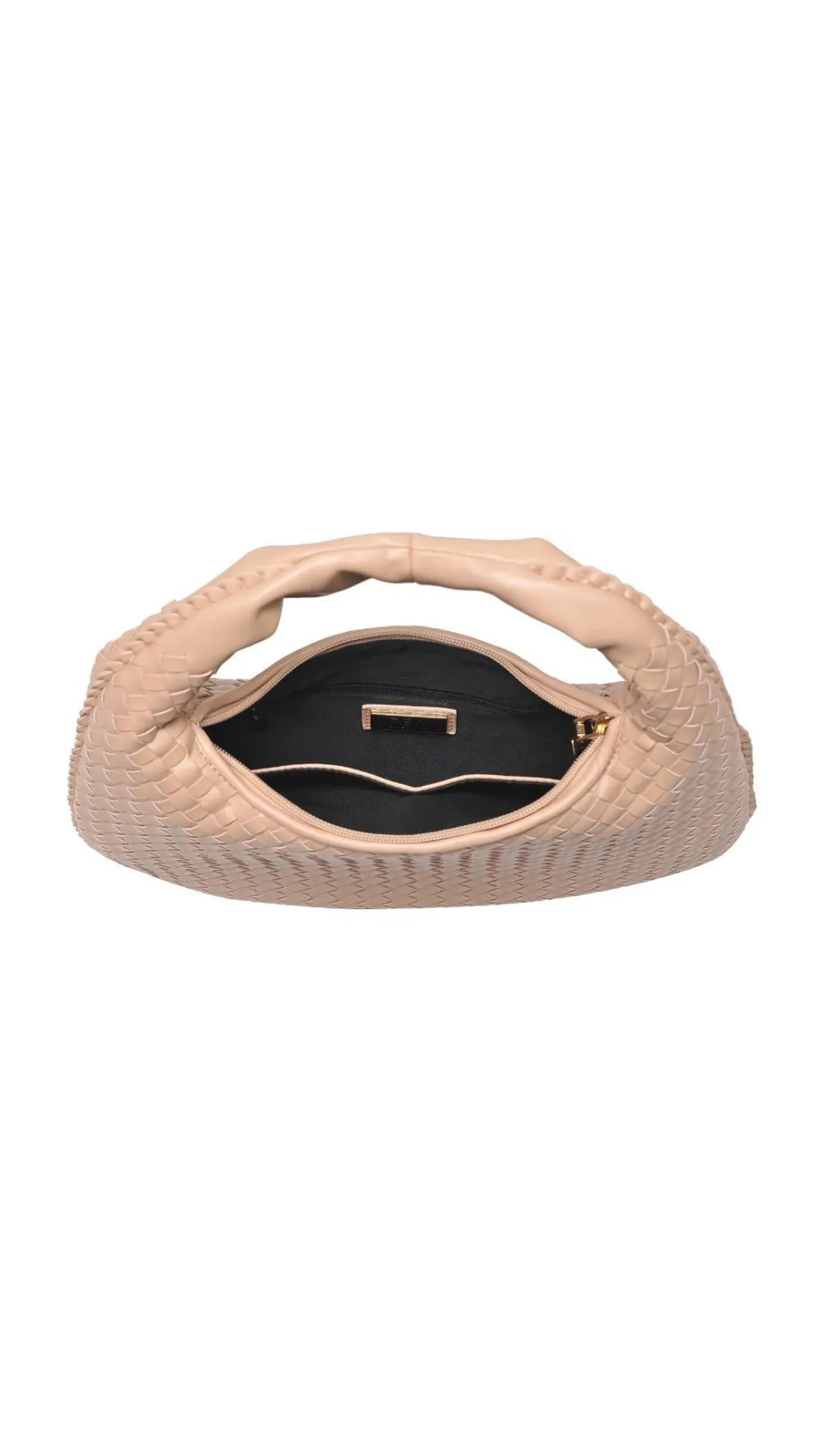 Adela Hobo