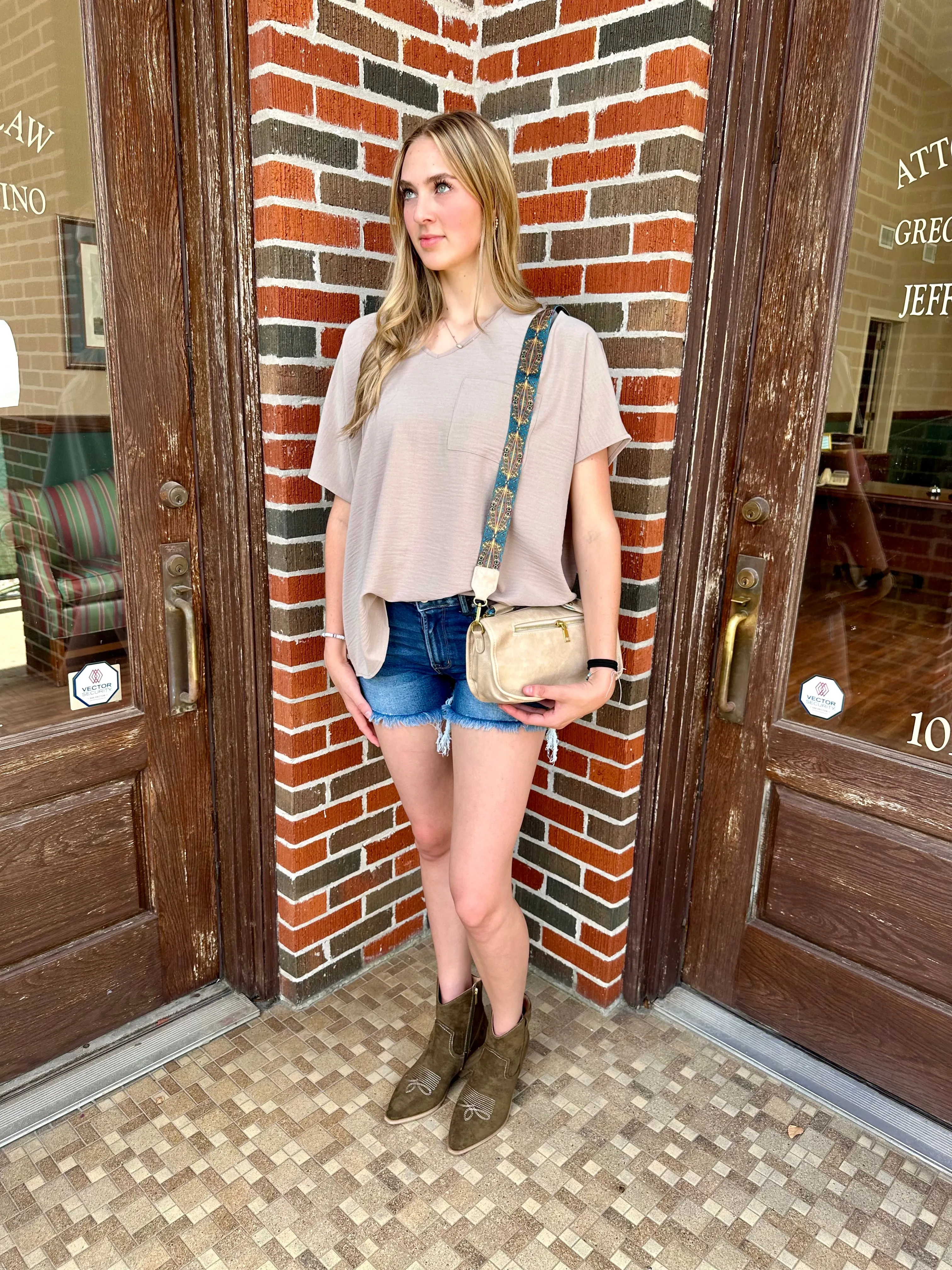 Air Flow Top: Tan