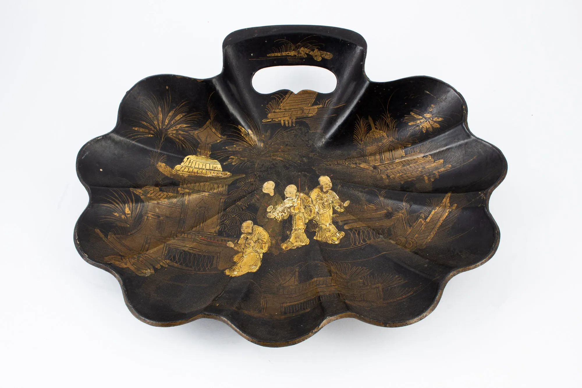 Antique French Shell Shaped Chinoiserie Dish