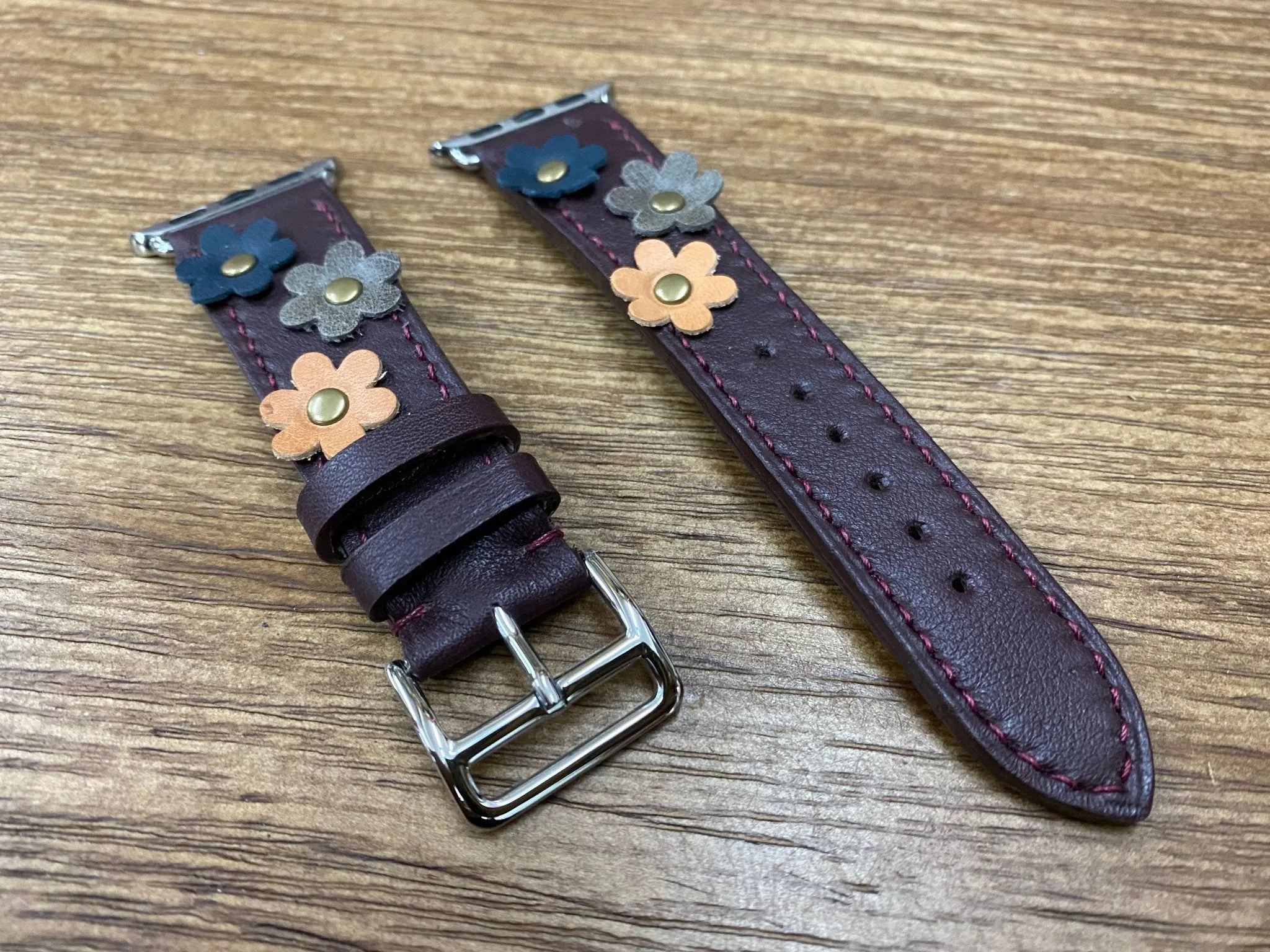 Apple Watch Series 10 Watchband, Smartwatch Band, Handmade Apple Watch Band, Wristwatch Strap, Apple Watch 42mm Watch Band Replacement, Flower deco purple red smart watch Band