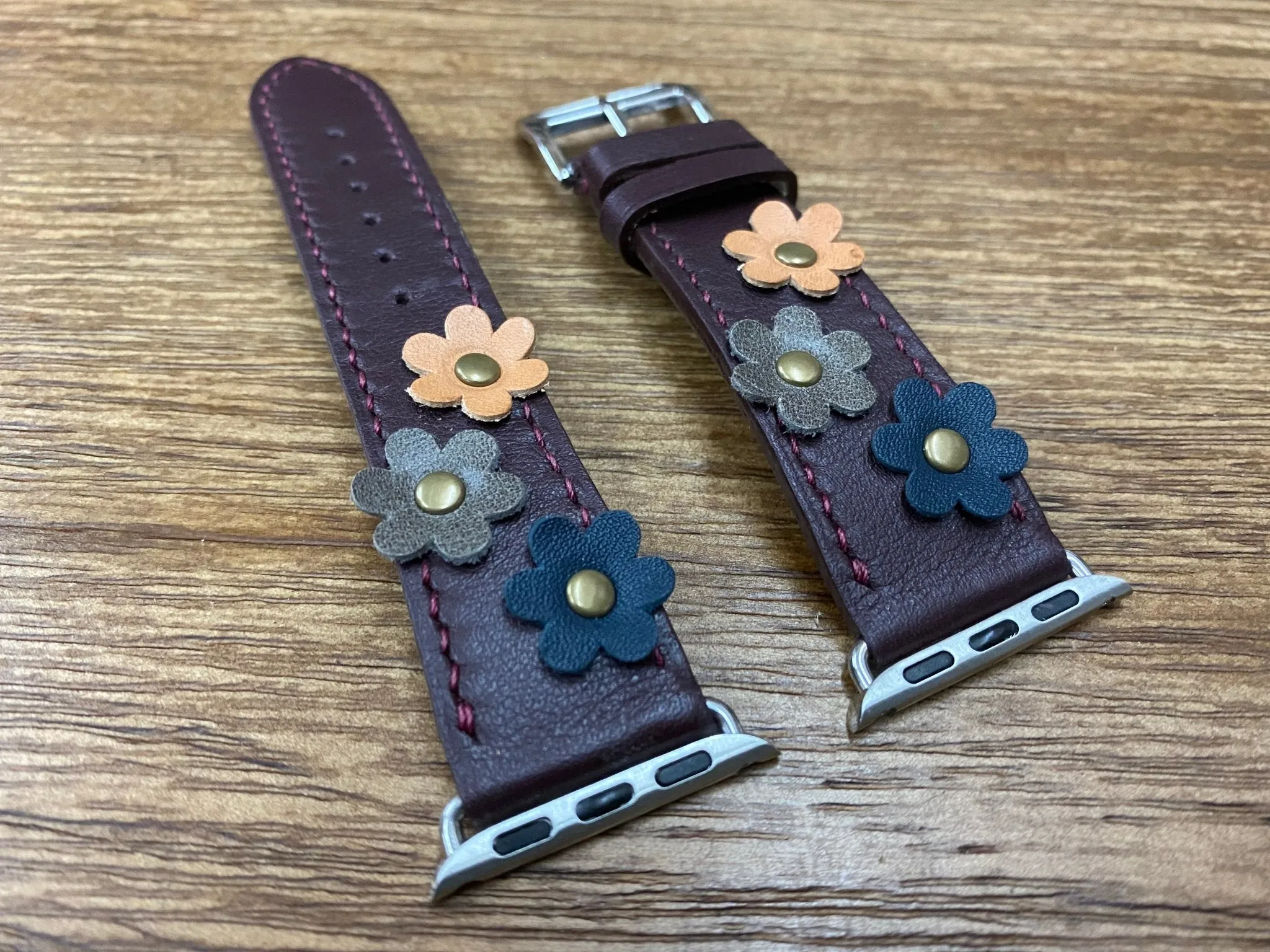 Apple Watch Series 10 Watchband, Smartwatch Band, Handmade Apple Watch Band, Wristwatch Strap, Apple Watch 42mm Watch Band Replacement, Flower deco purple red smart watch Band