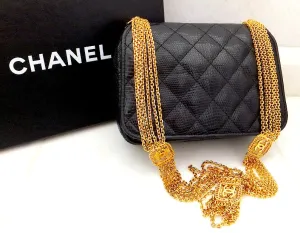 Authentic Chanel Vintage One of a Kind Black Quilted Lizard Thick Chain Handbag