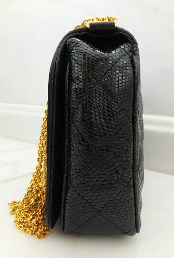 Authentic Chanel Vintage One of a Kind Black Quilted Lizard Thick Chain Handbag
