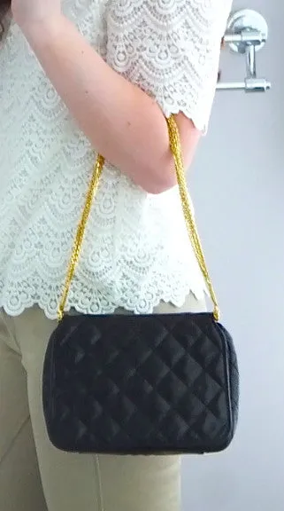 Authentic Chanel Vintage One of a Kind Black Quilted Lizard Thick Chain Handbag