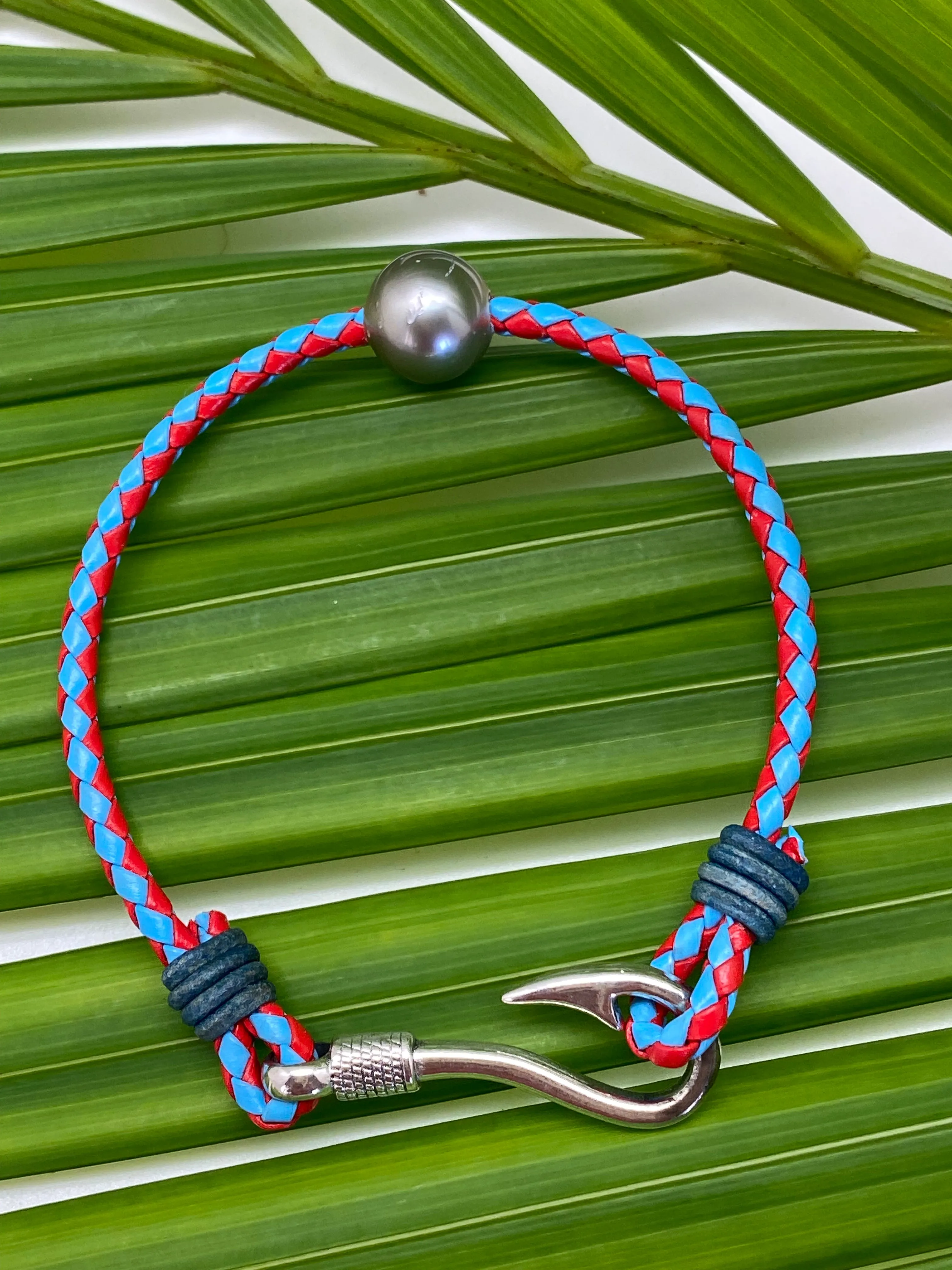 B Fishhook with pearl  for Men and women