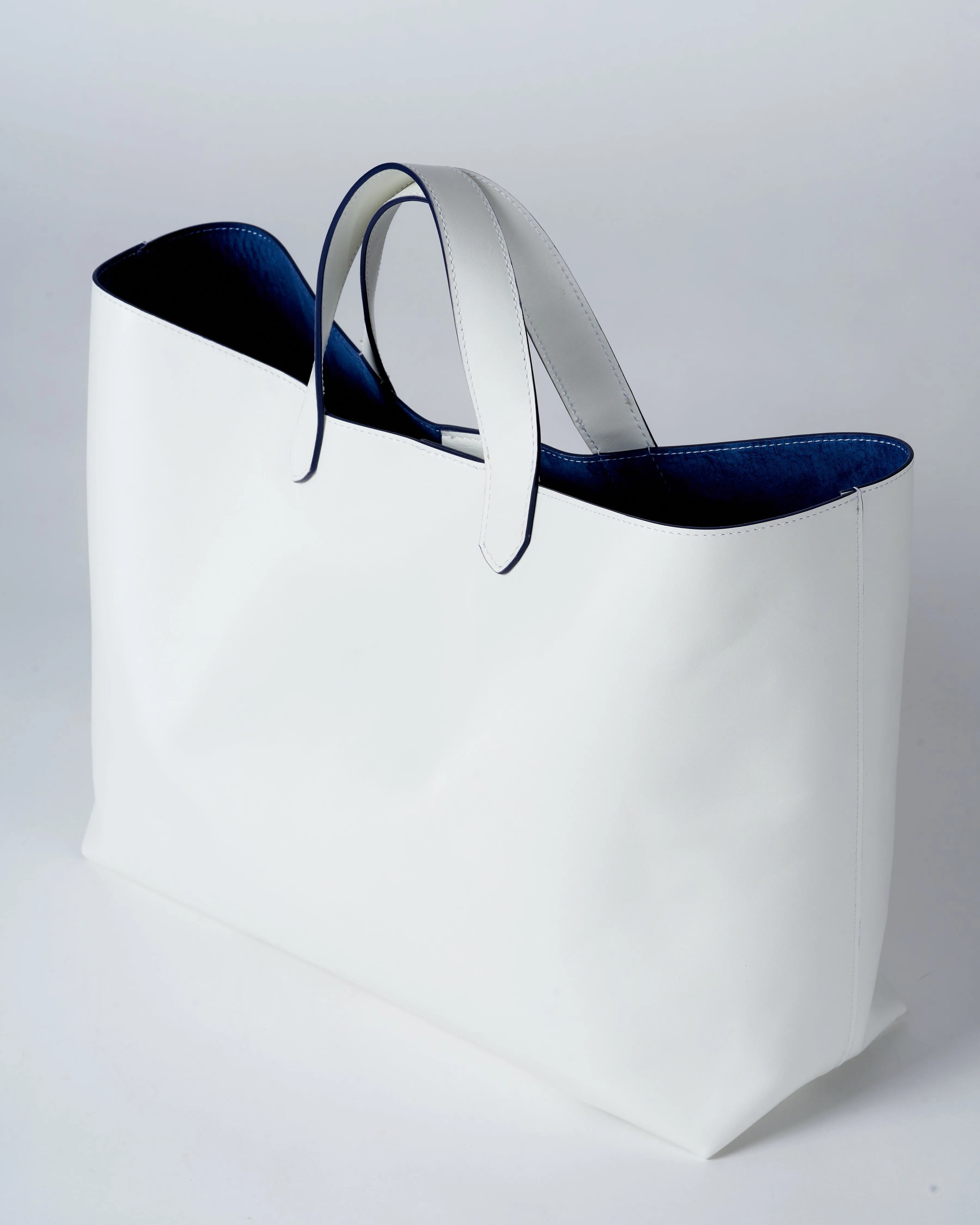 beach tote - linen calf