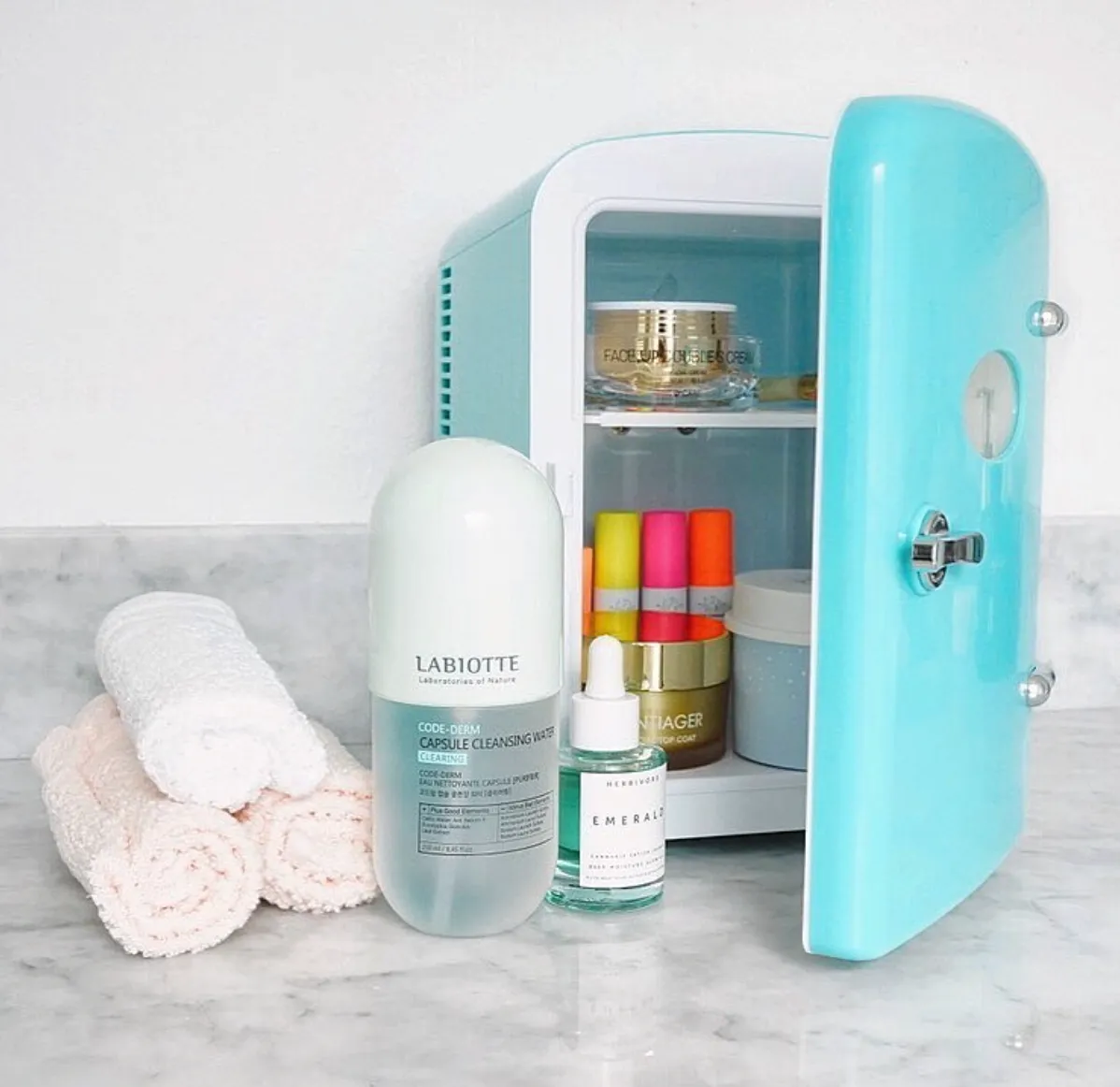 Beauty Spy Mini Fridge