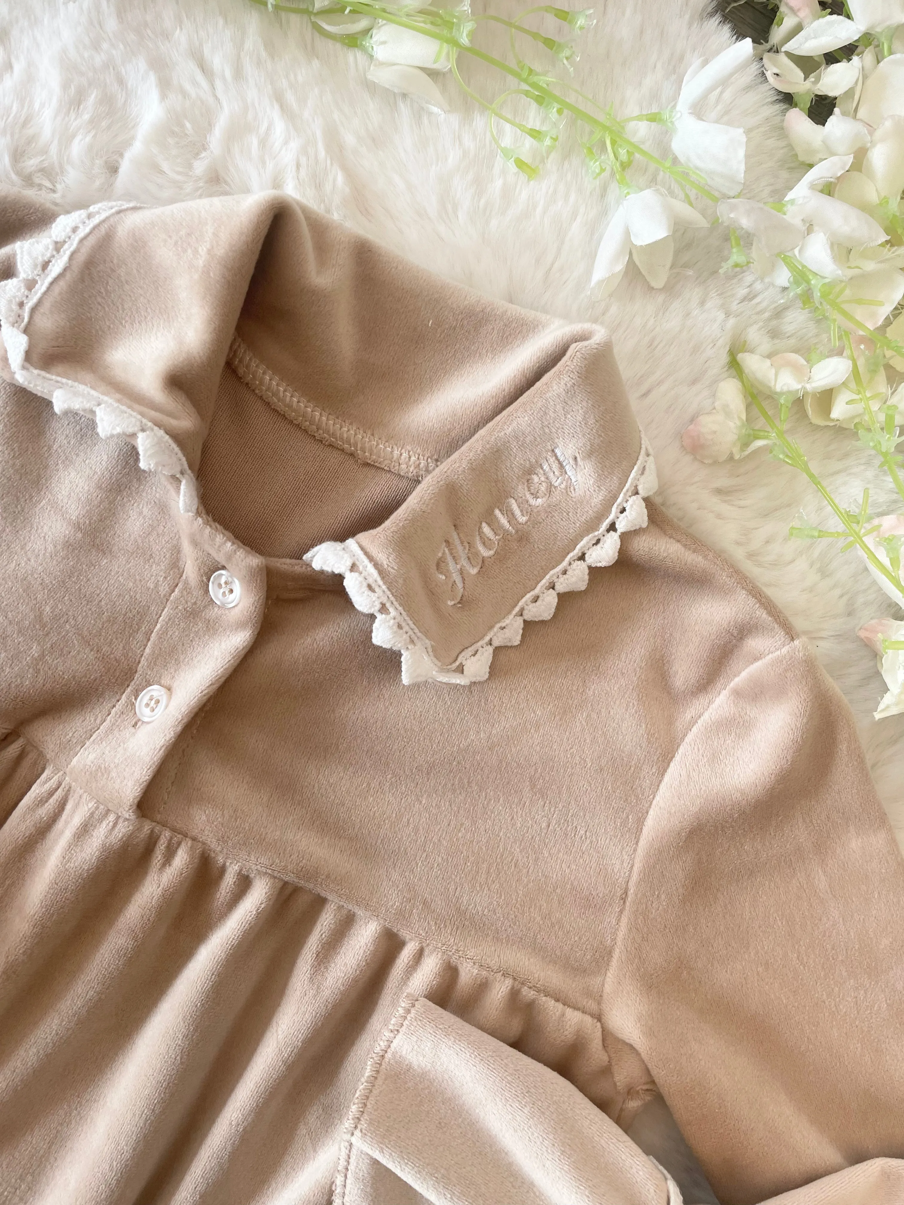 Beige velvet luxury nighty