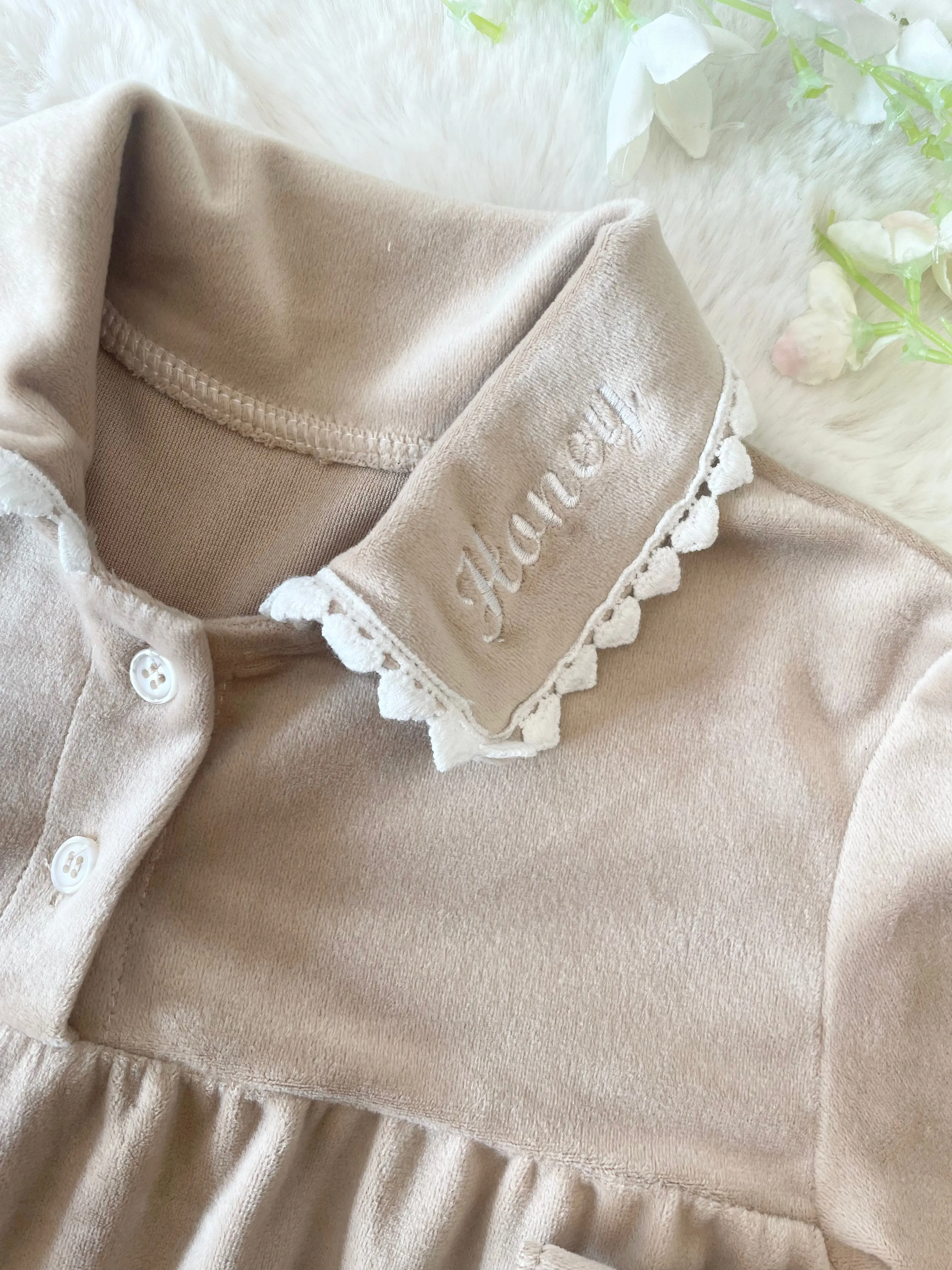Beige velvet luxury nighty