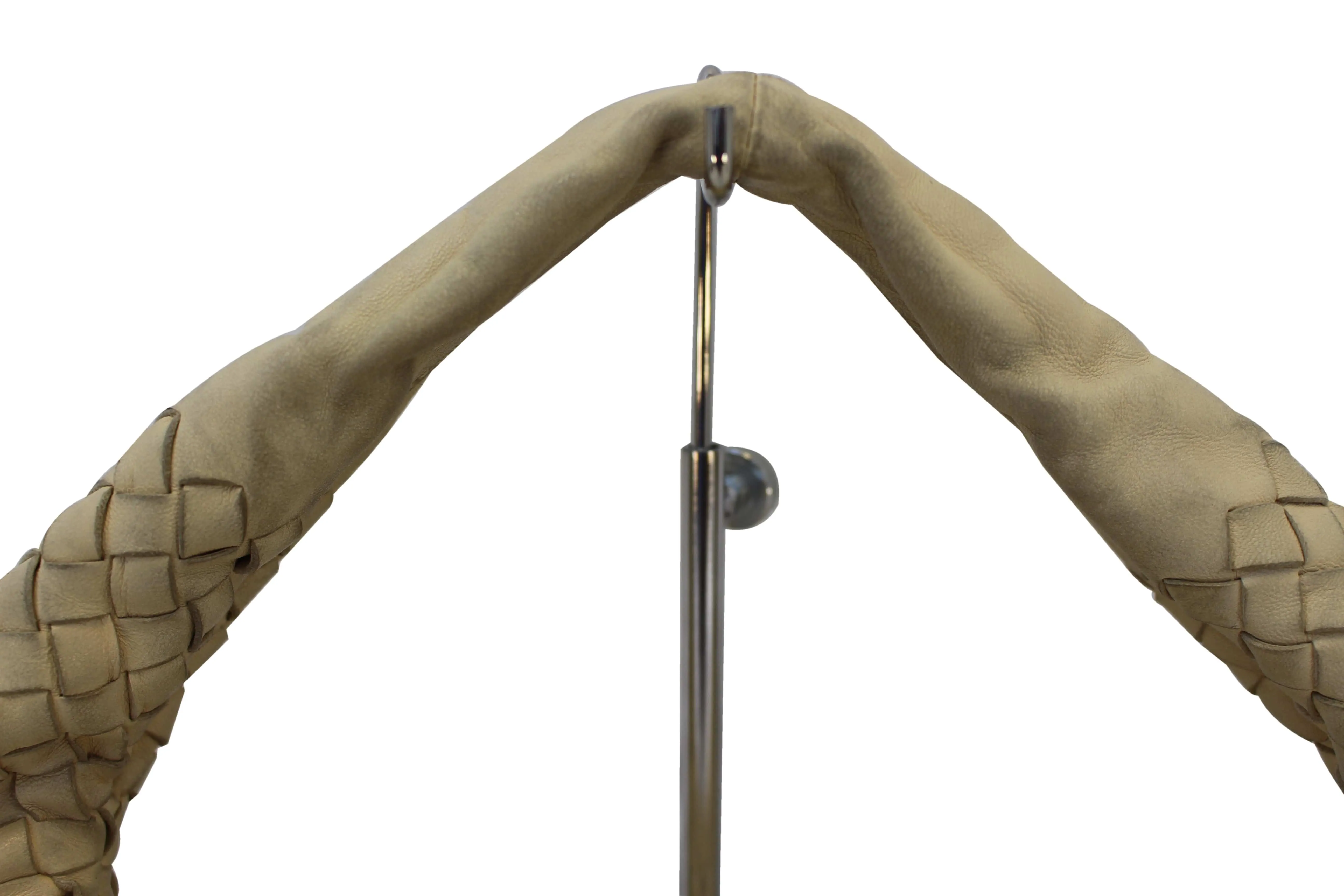 BOTTEGA VENETA Beige Intrecciato Nappa Medium Veneta Hobo Bag - Sale