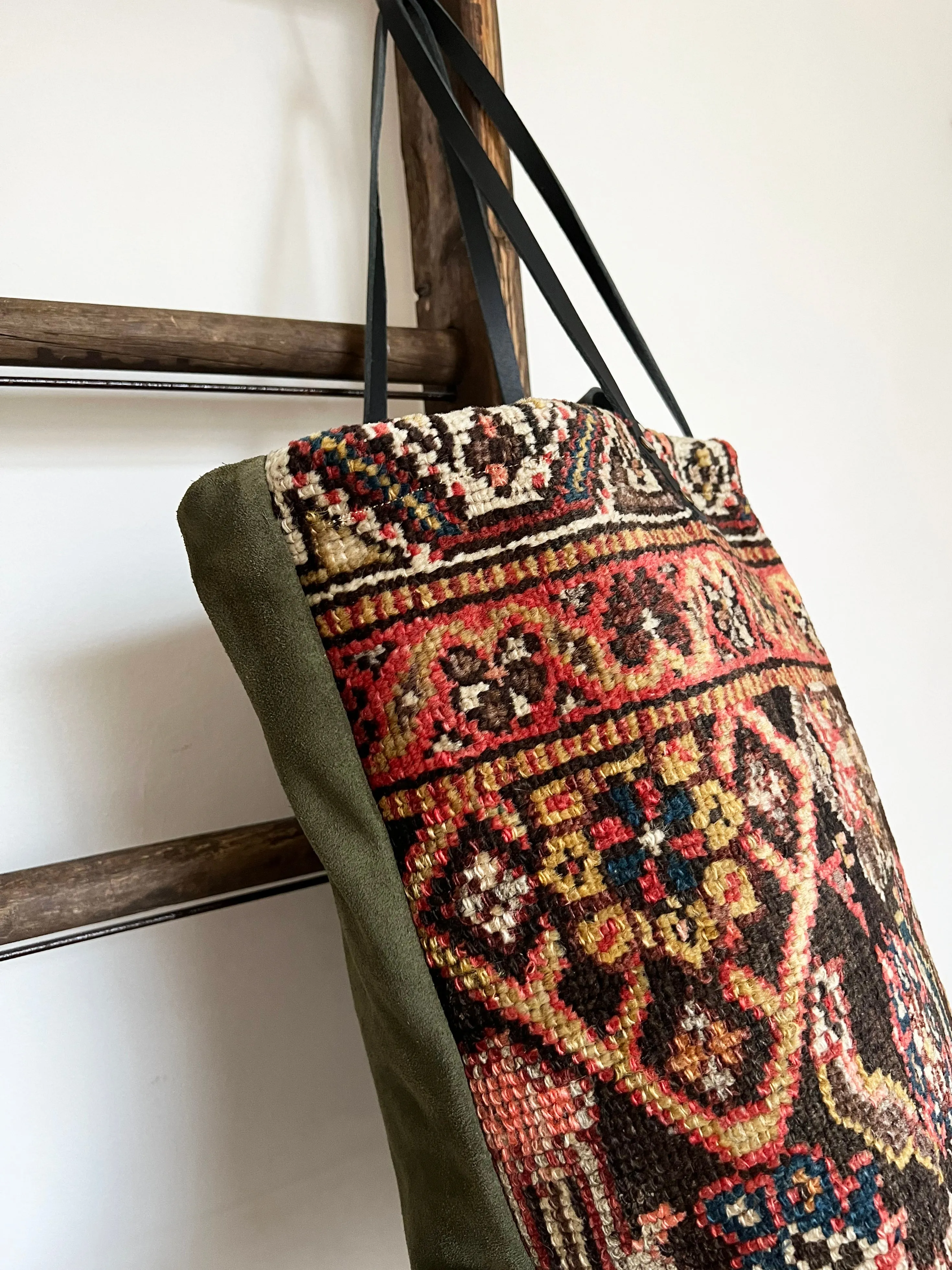 Brownber Hall tote 001