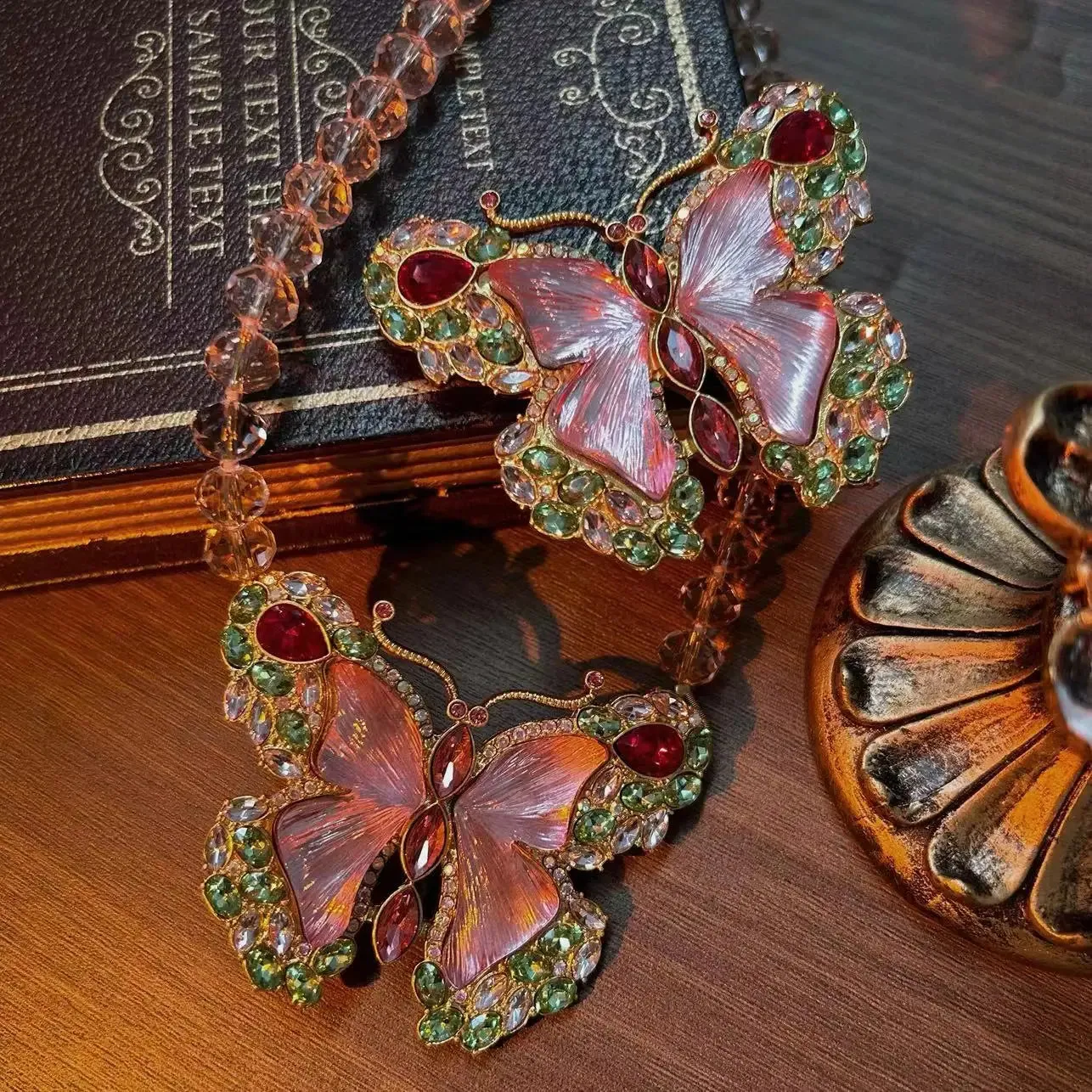 Butterfly pink rhinestone  necklace