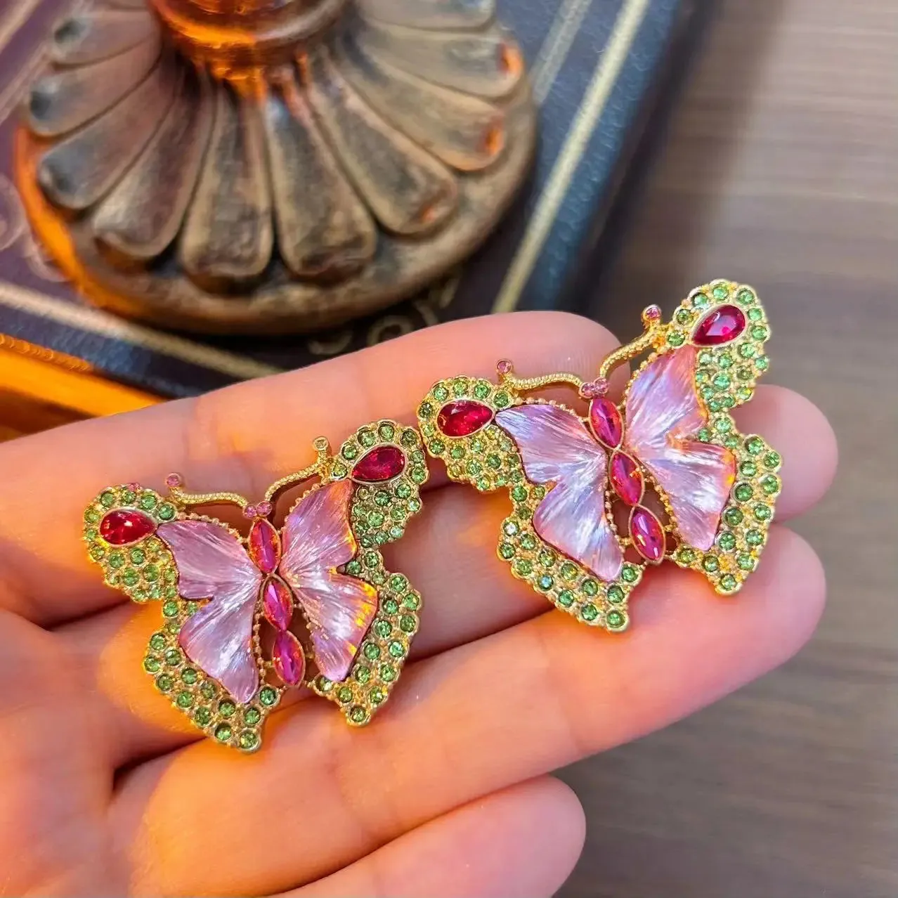 Butterfly pink rhinestone  necklace