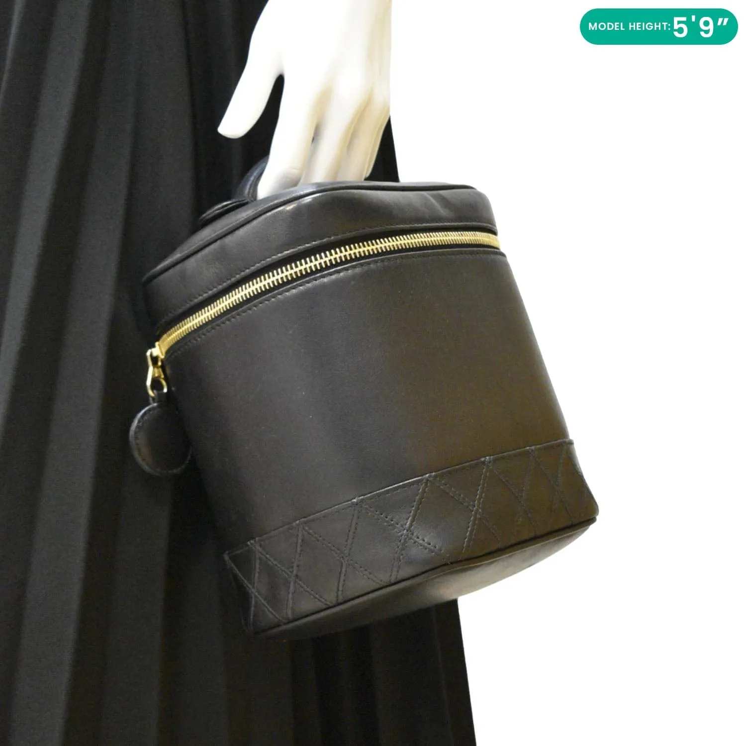 CHANEL Vintage Vanity Case Leather Cosmetic Bag Black