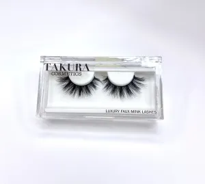 Chi Chi Luxury Lashes