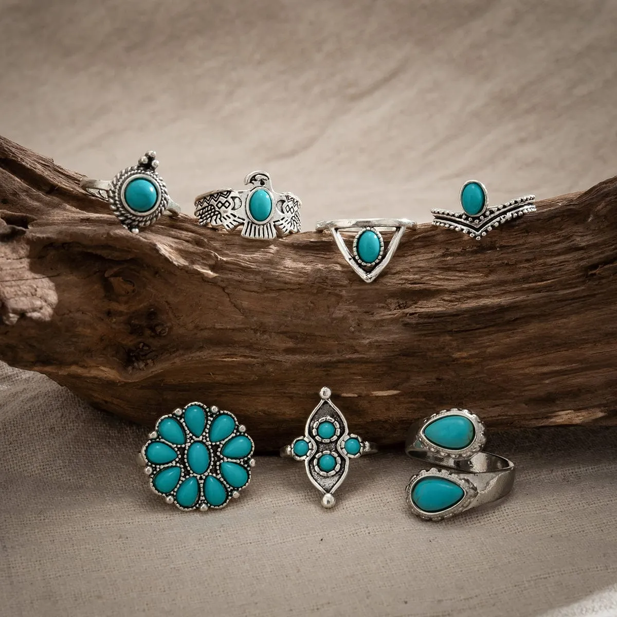 Chic 7 Pieces Antique Silver Embossed Pattern Turquoise Ring Set