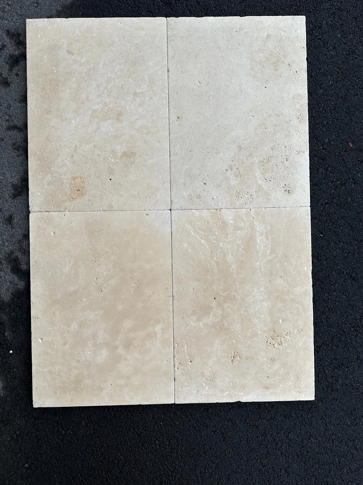 CLASSIC MEDIUM Travertine Honed-Filled Tile