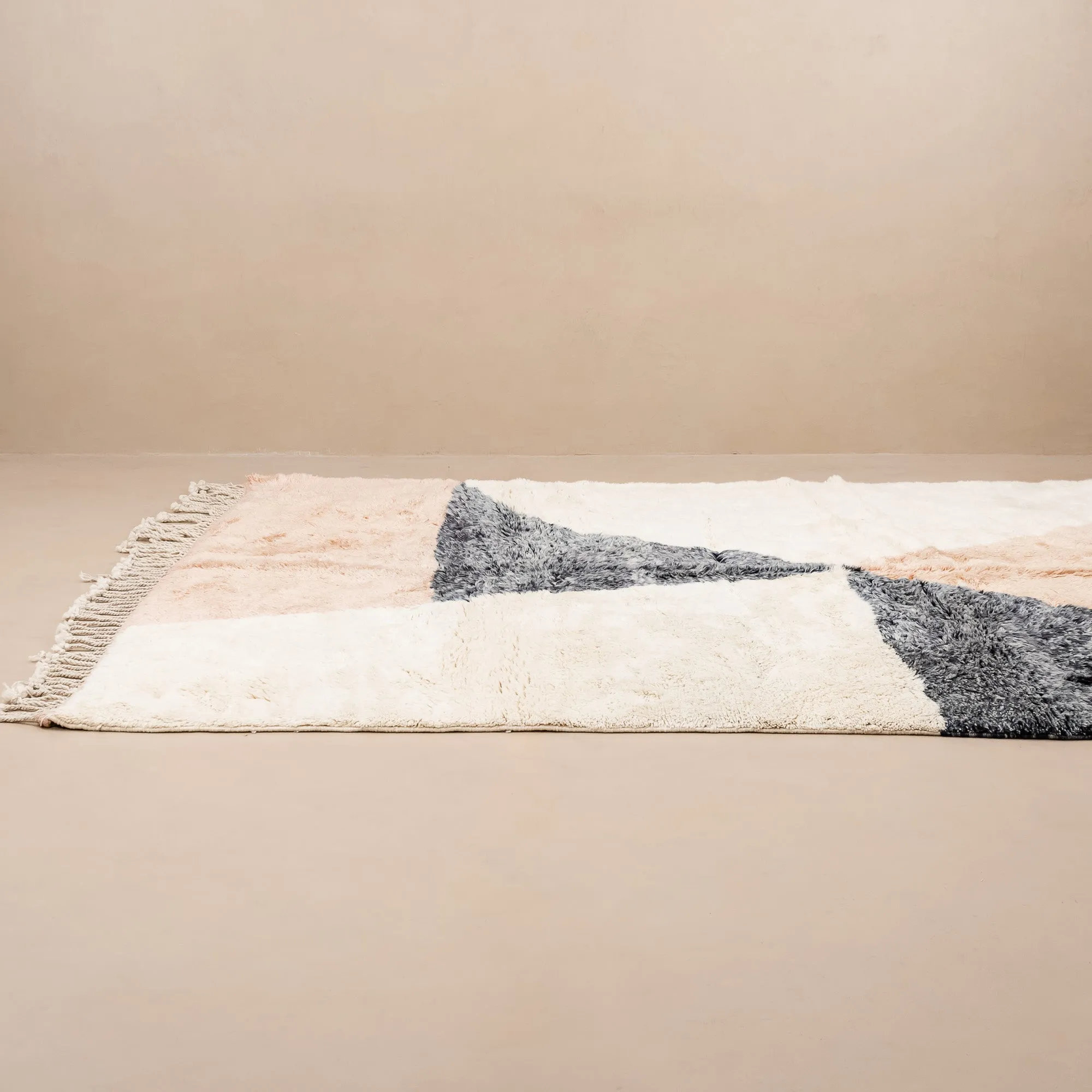Collapse - Luxury Shag Moroccan Rug