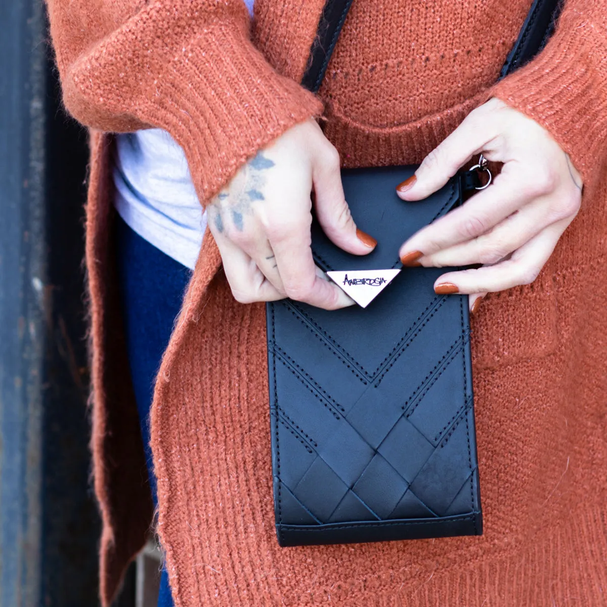 Criss-Cross Genuine Leather Matte Black Crossbody Handbag