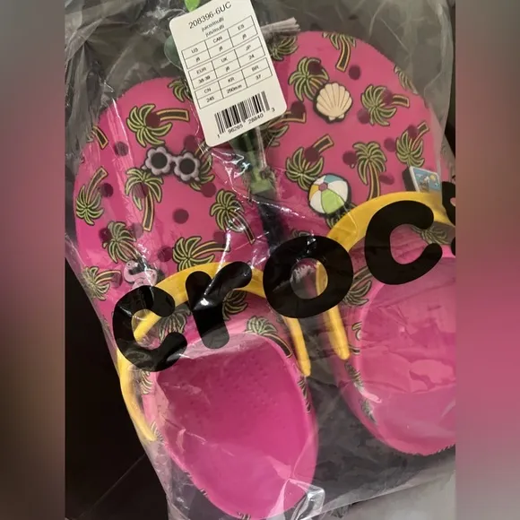 CROCS Cutie Crush Spring Break ClogK Pink Beach Junior Girls MULTI SZ