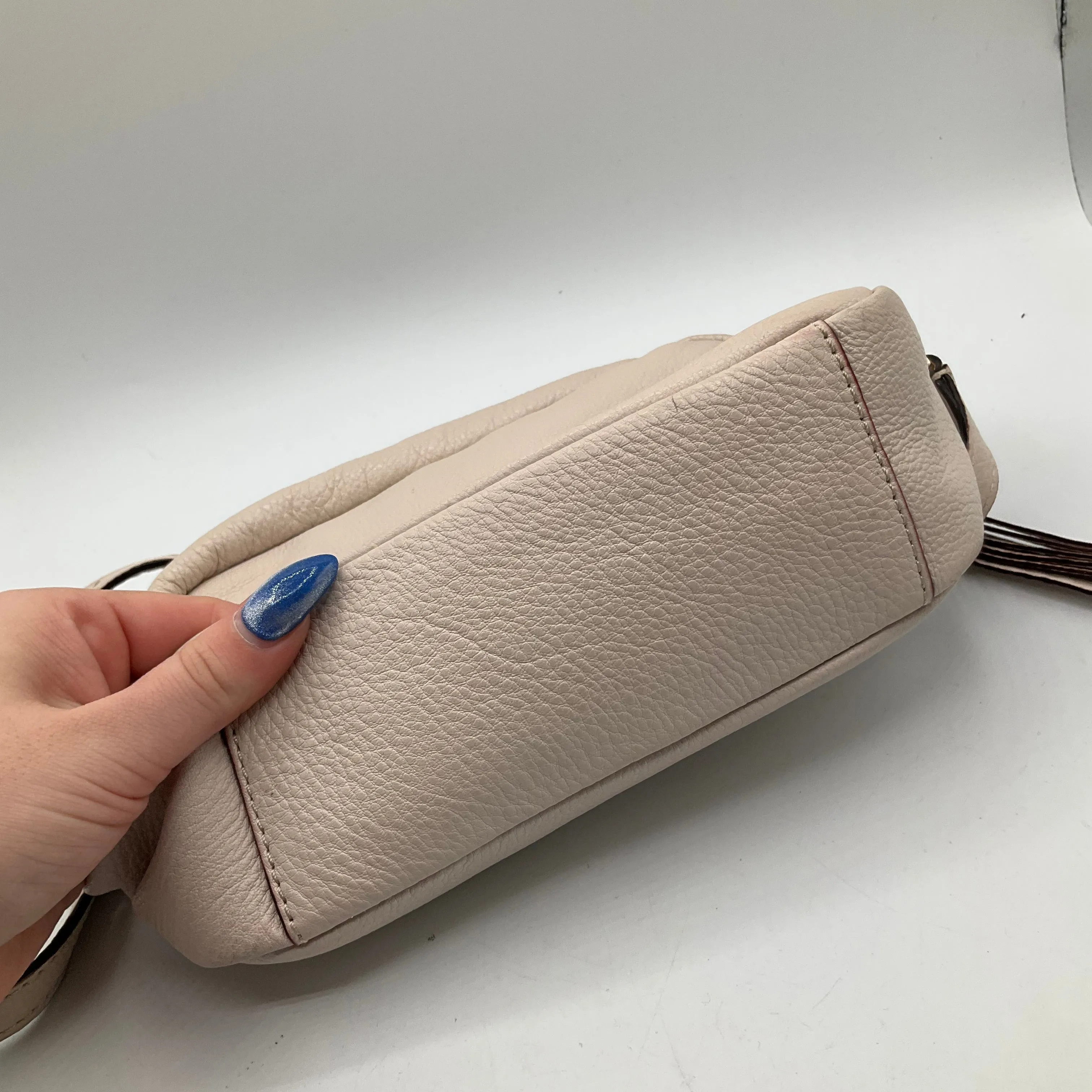 Crossbody Designer By Kate Spade, Size: Small
