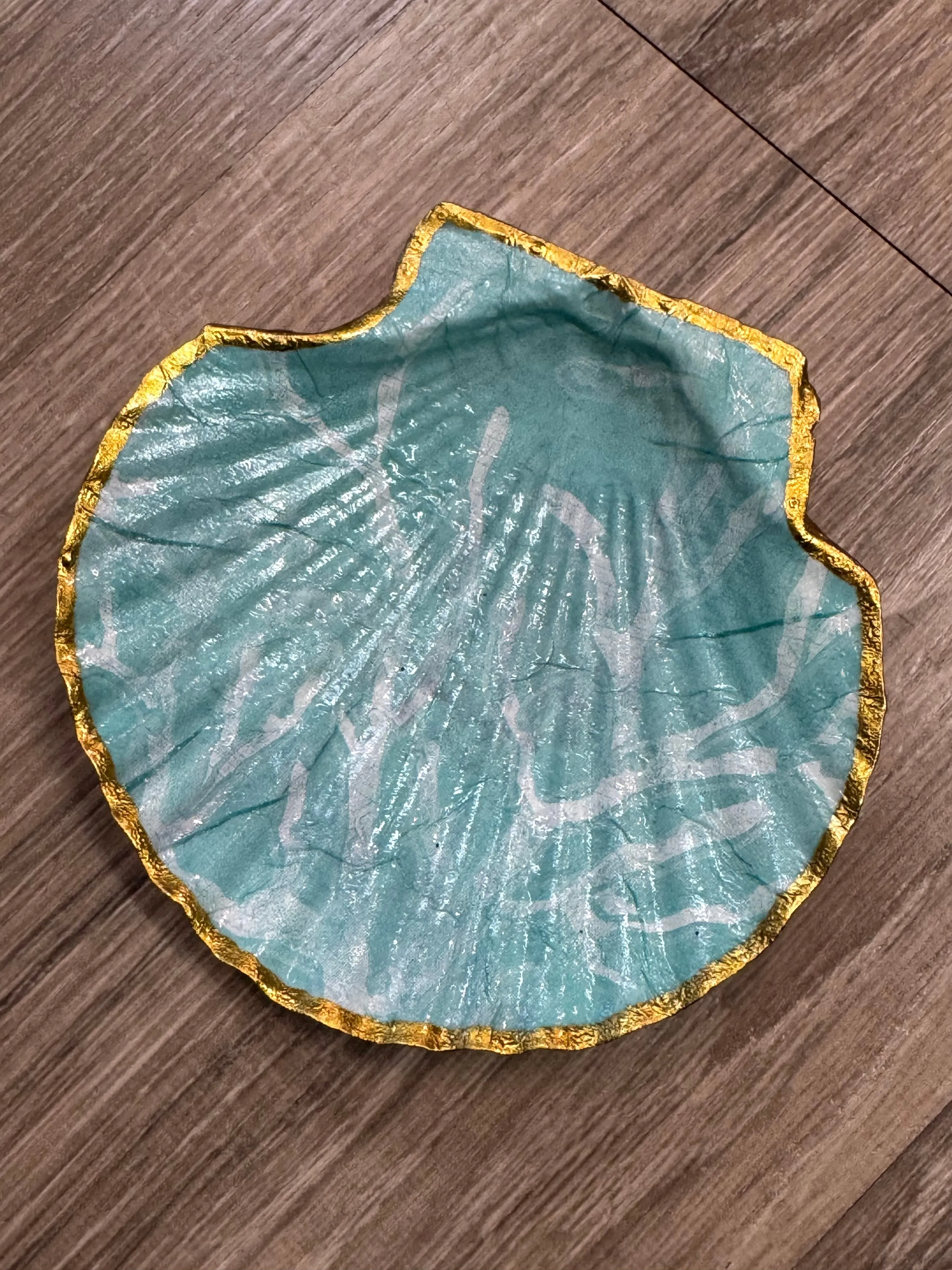 Decoupage Shells