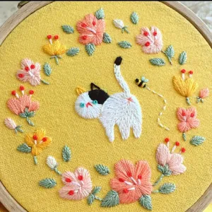DIY Kit Embroidery 3D Cat Fabric Bamboo hoop Decor