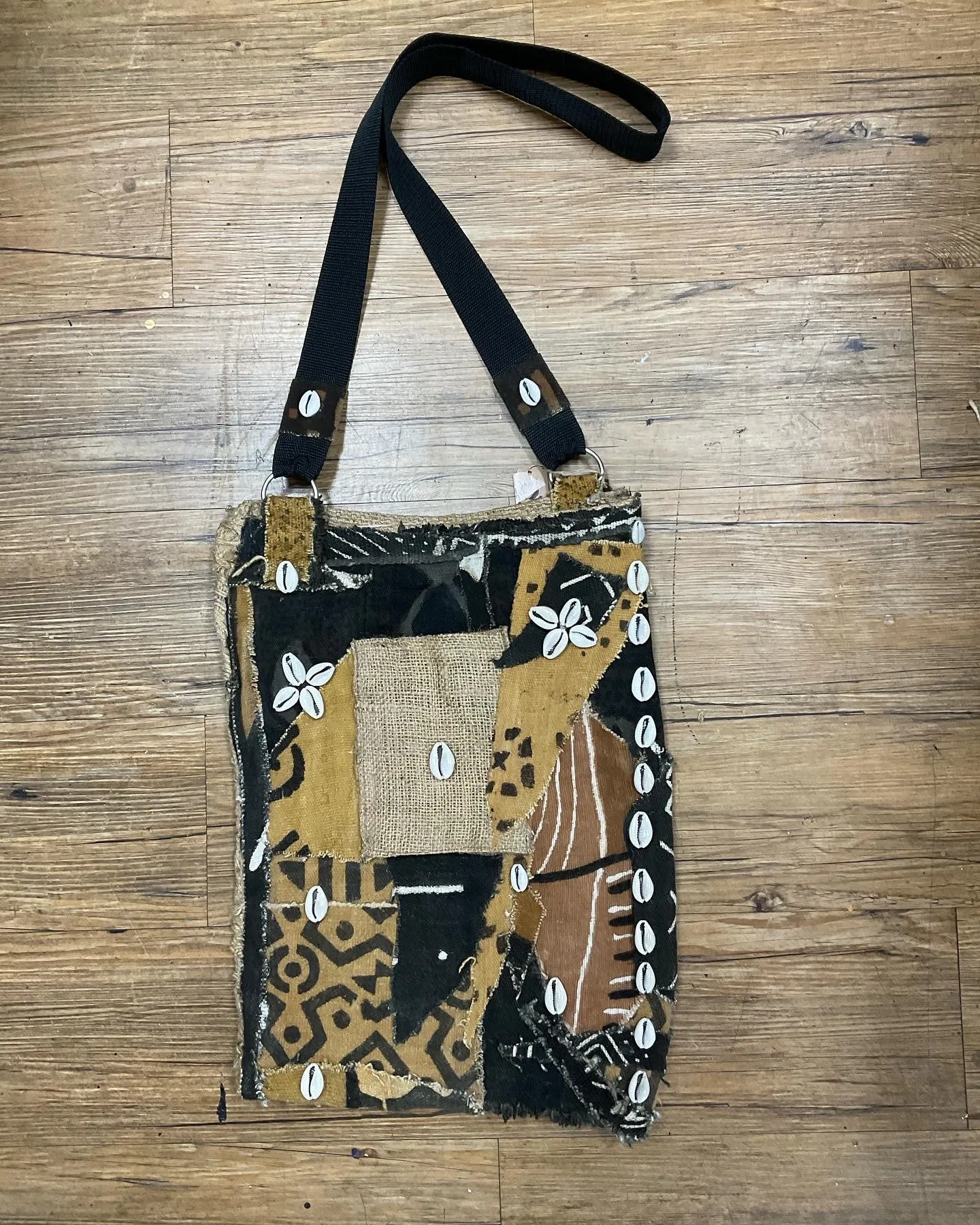 DVIA MUDCLOTH CROSSBODY PURSE