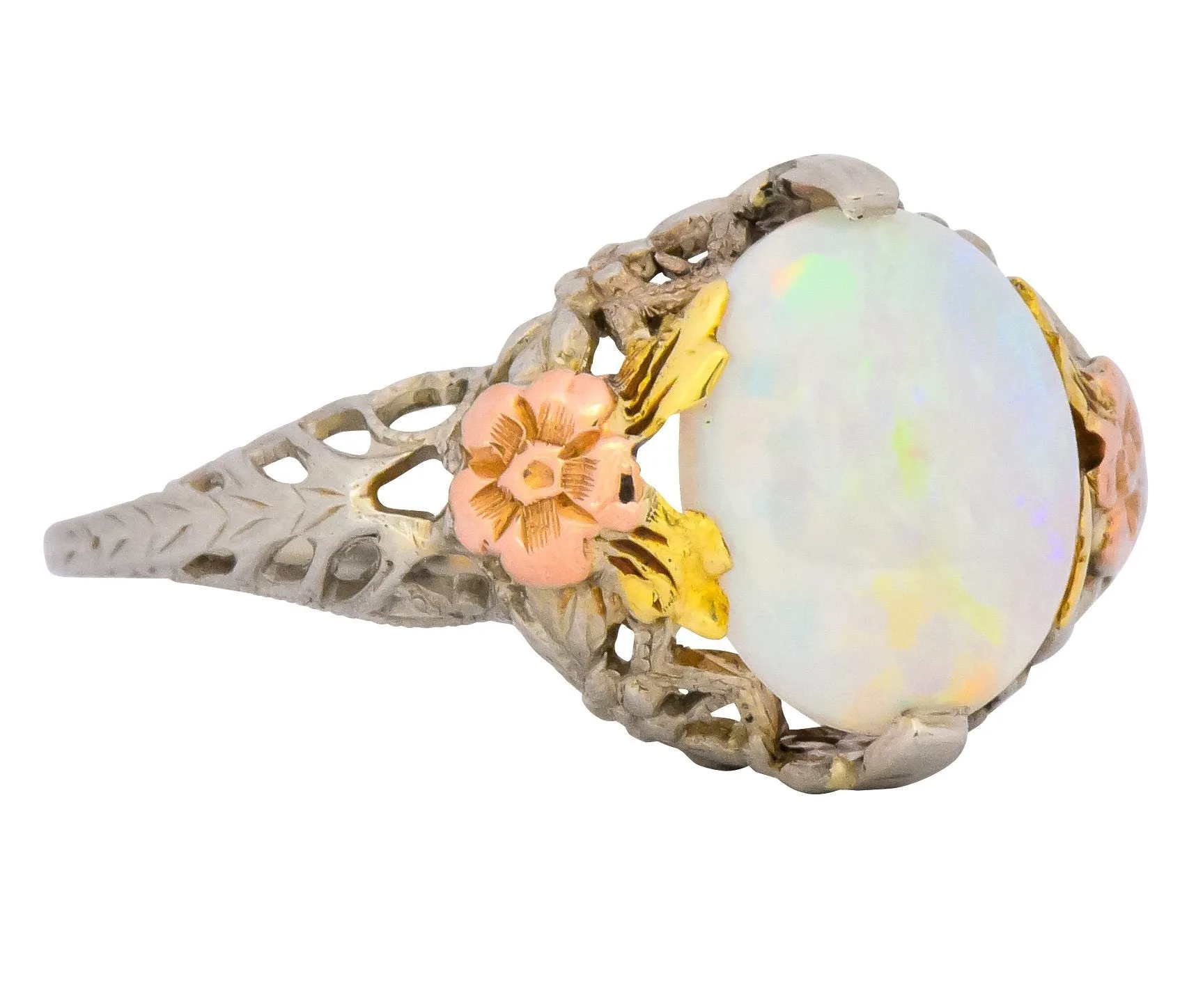 Edwardian Oval Cabochon Opal 14 Karat Tri-Colored Gold Ring