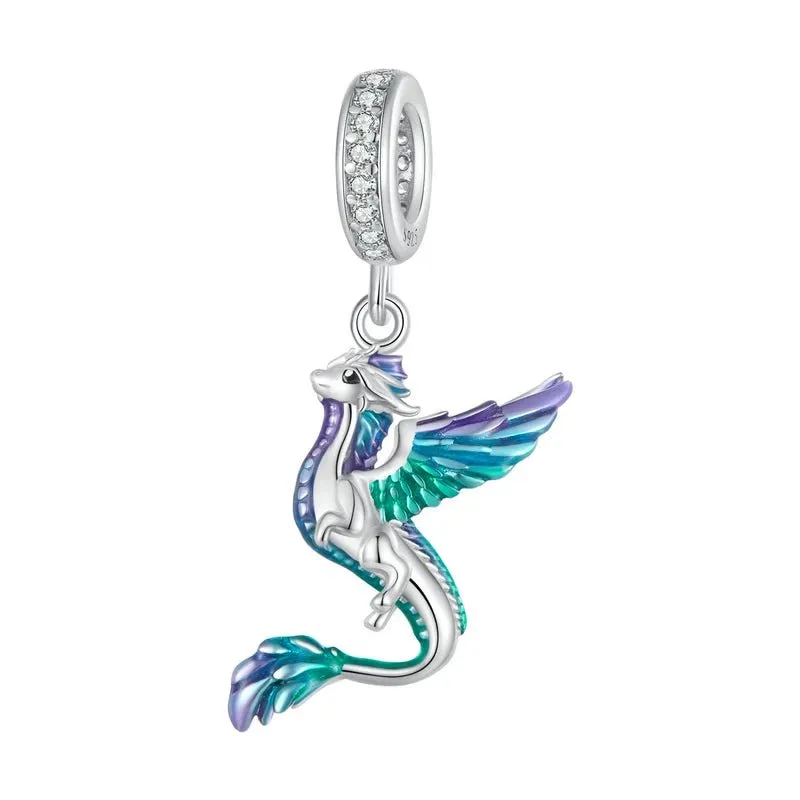 Elegant Chameleon Charm with Green Stone