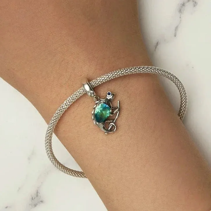 Elegant Chameleon Charm with Green Stone