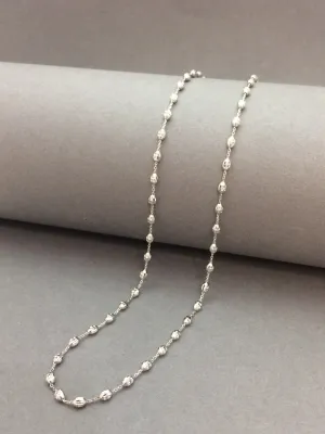 Elegant Diamond-Cut Ball Station Necklace