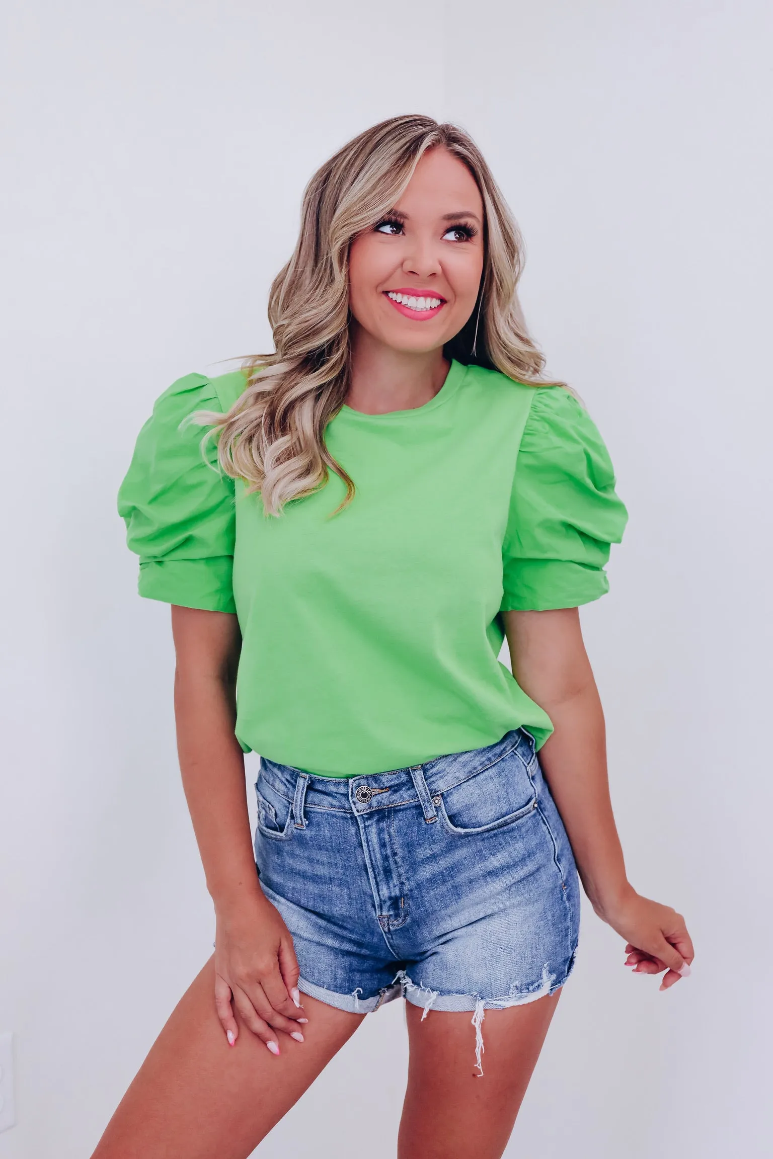 Elegant Element Puff Sleeve Top - Green