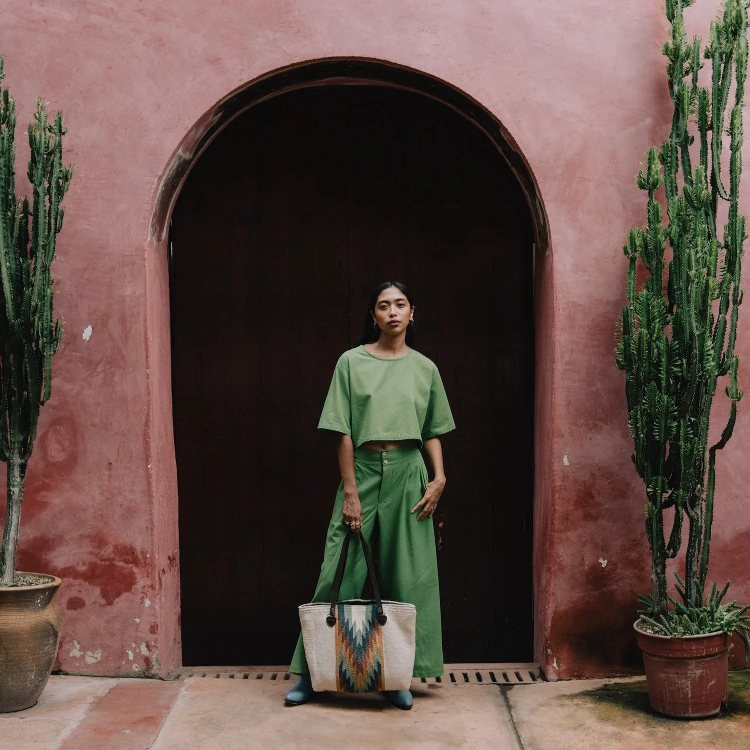 Equinox Tote