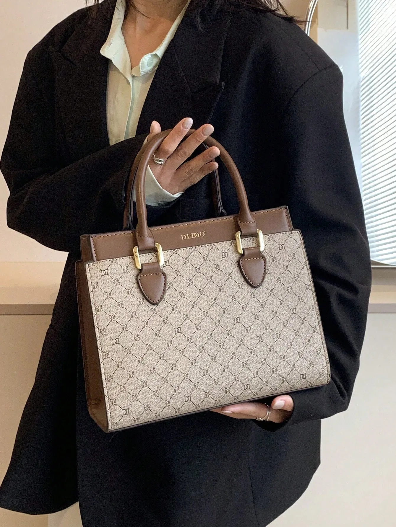 Geometric Pattern Square cross-body handbag - Multicolor