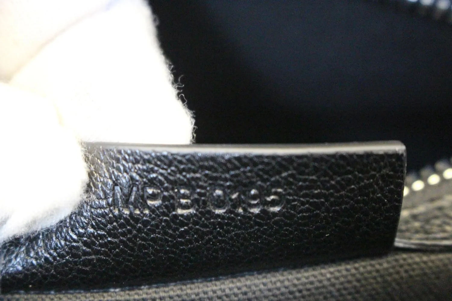 GIVENCHY Black Leather Antigona Shoulder Bag