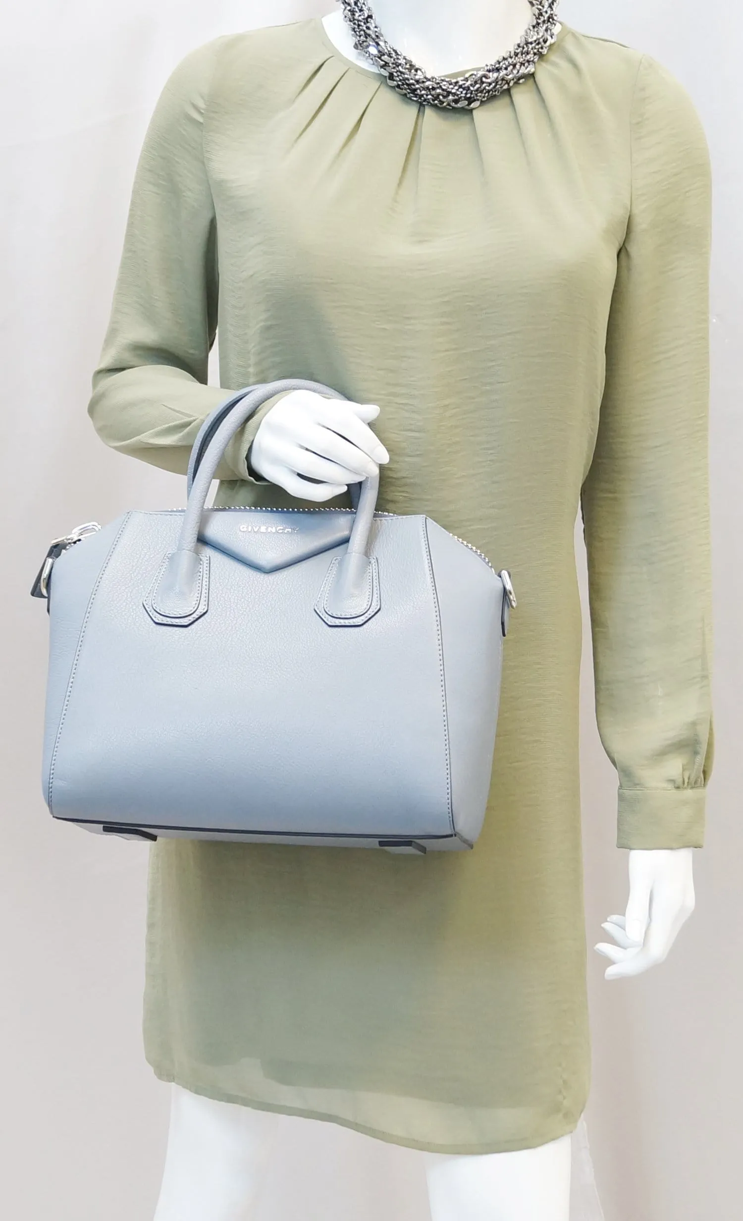 GIVENCHY Grey Goatskin Leather Small Antigona Shoulder Bag