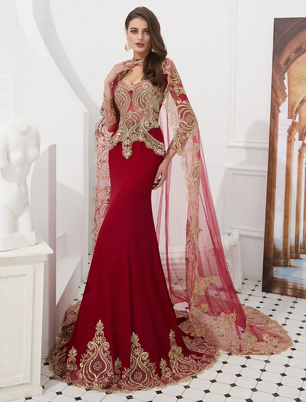 Gorgeous Luxury Evening Dresses Embroidered Beaded Queen Anneneck Long Sleeve Formal Gowns With Cloak