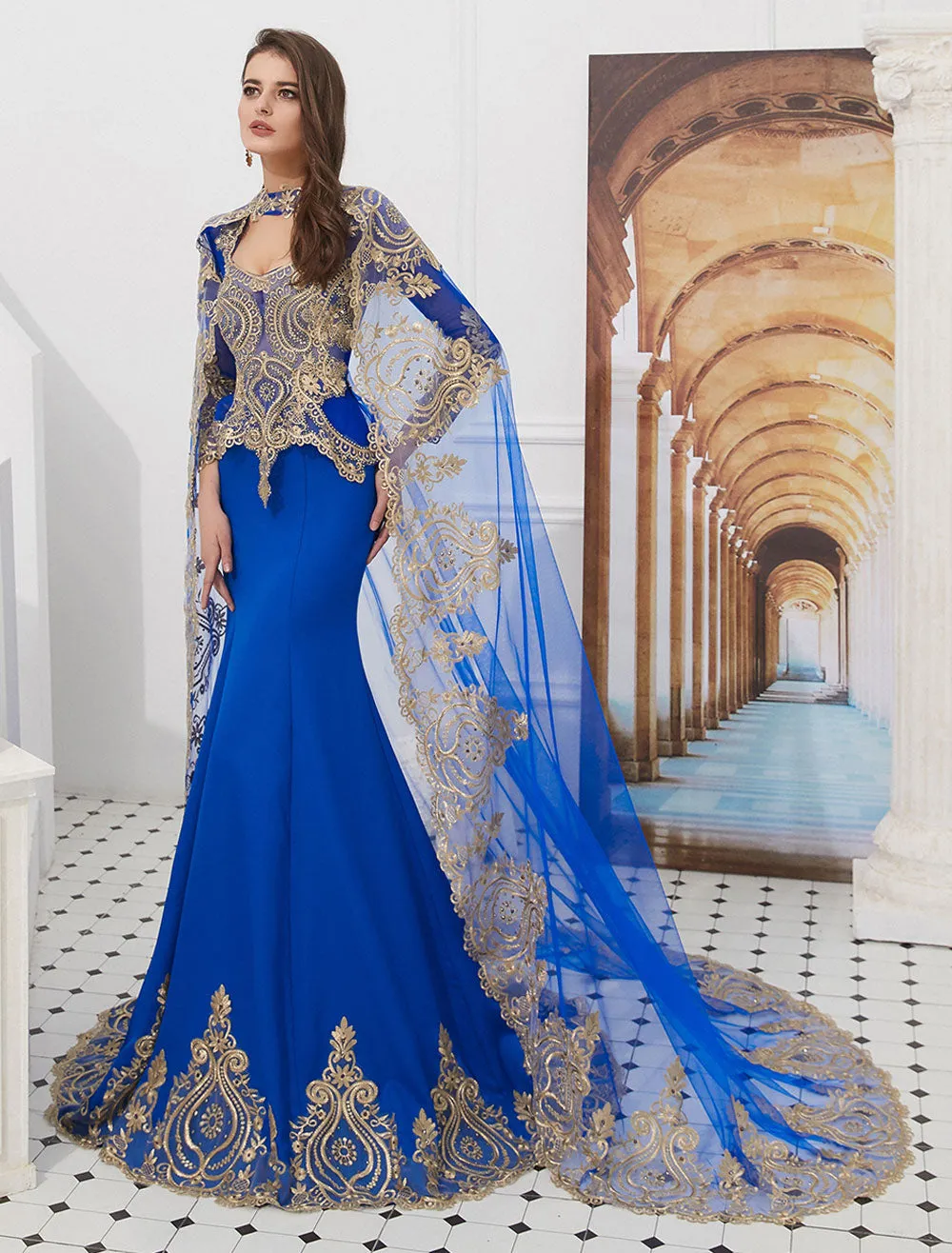 Gorgeous Luxury Evening Dresses Embroidered Beaded Queen Anneneck Long Sleeve Formal Gowns With Cloak