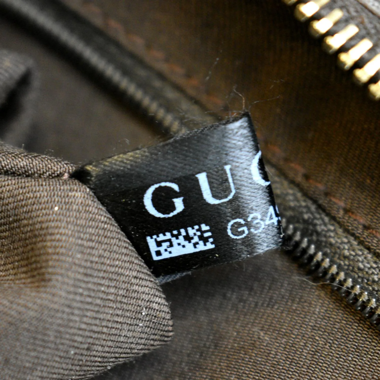 GUCCI D Ring Monogram Hobo Bag Brown 190525