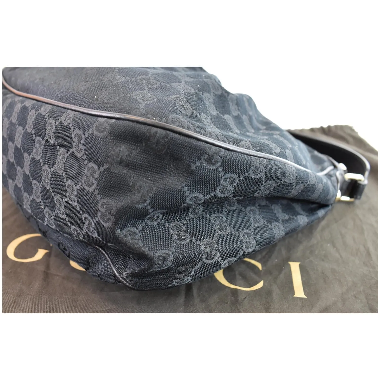 GUCCI Medium Sukey GG Canvas Hobo Bag Black 232955